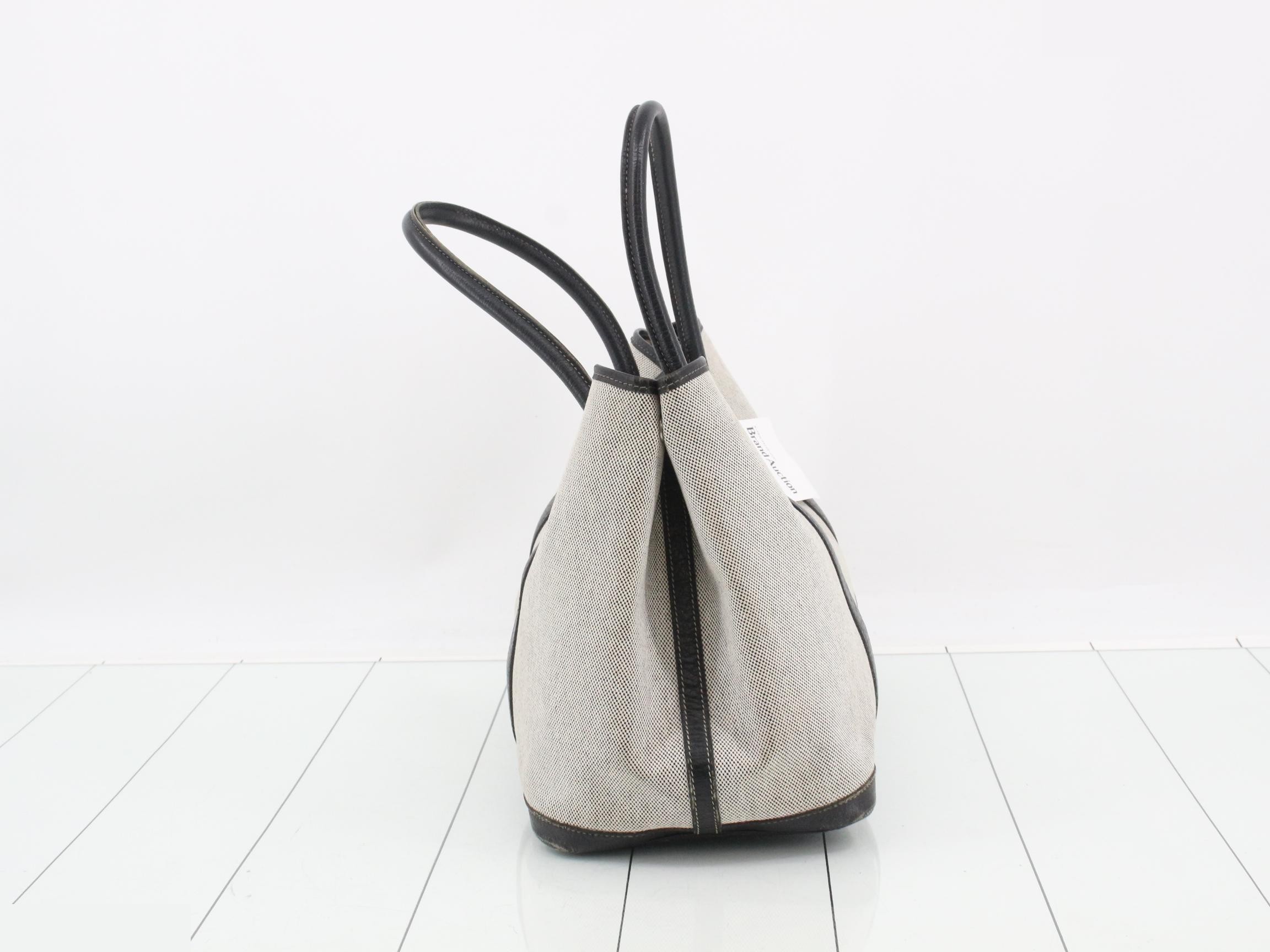 Garden Party Tote Bag H Stamp — view 4