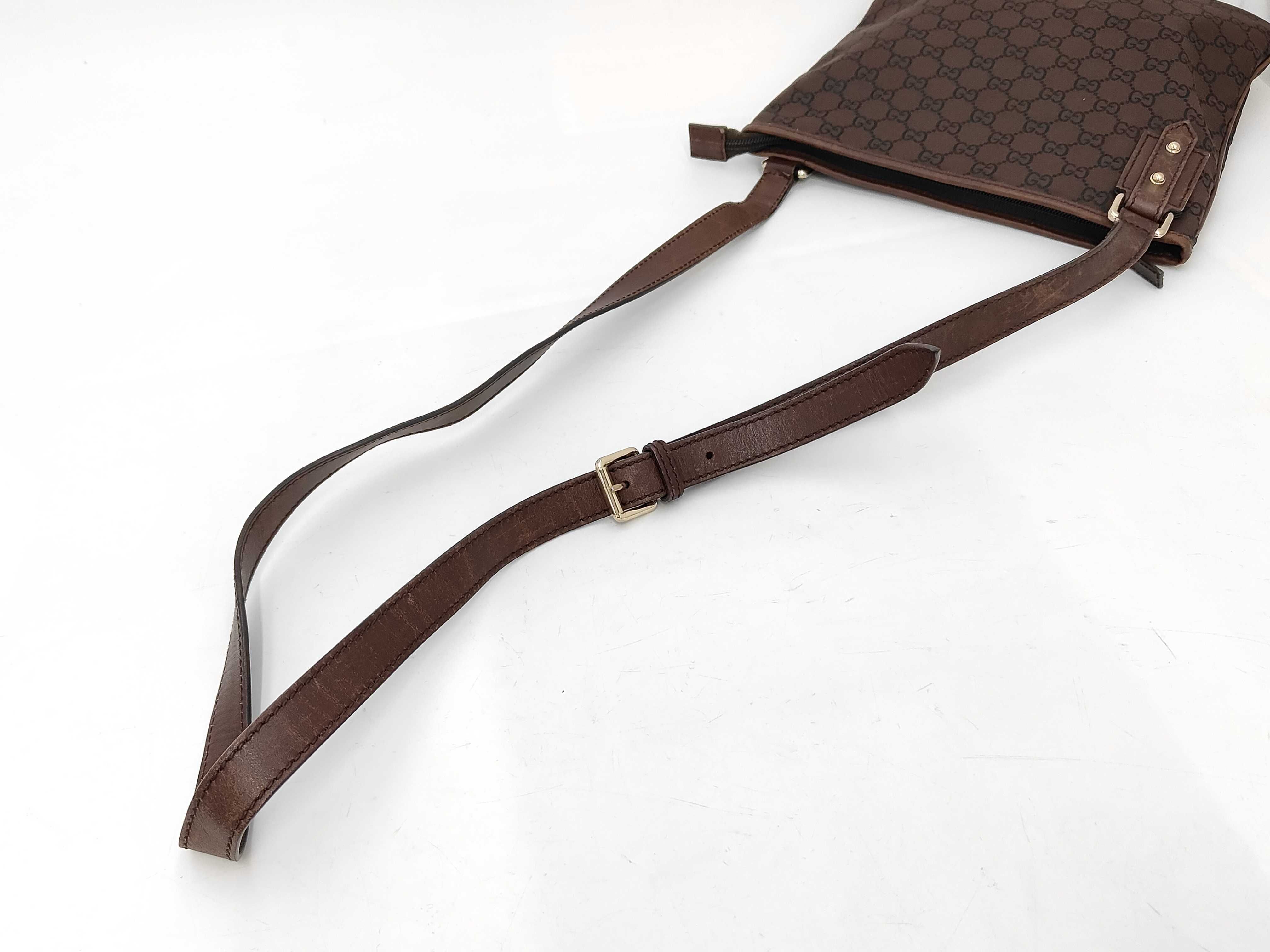 Shoulder Bag, Nylon Leather, 257246 Shoulder Bag — view 3