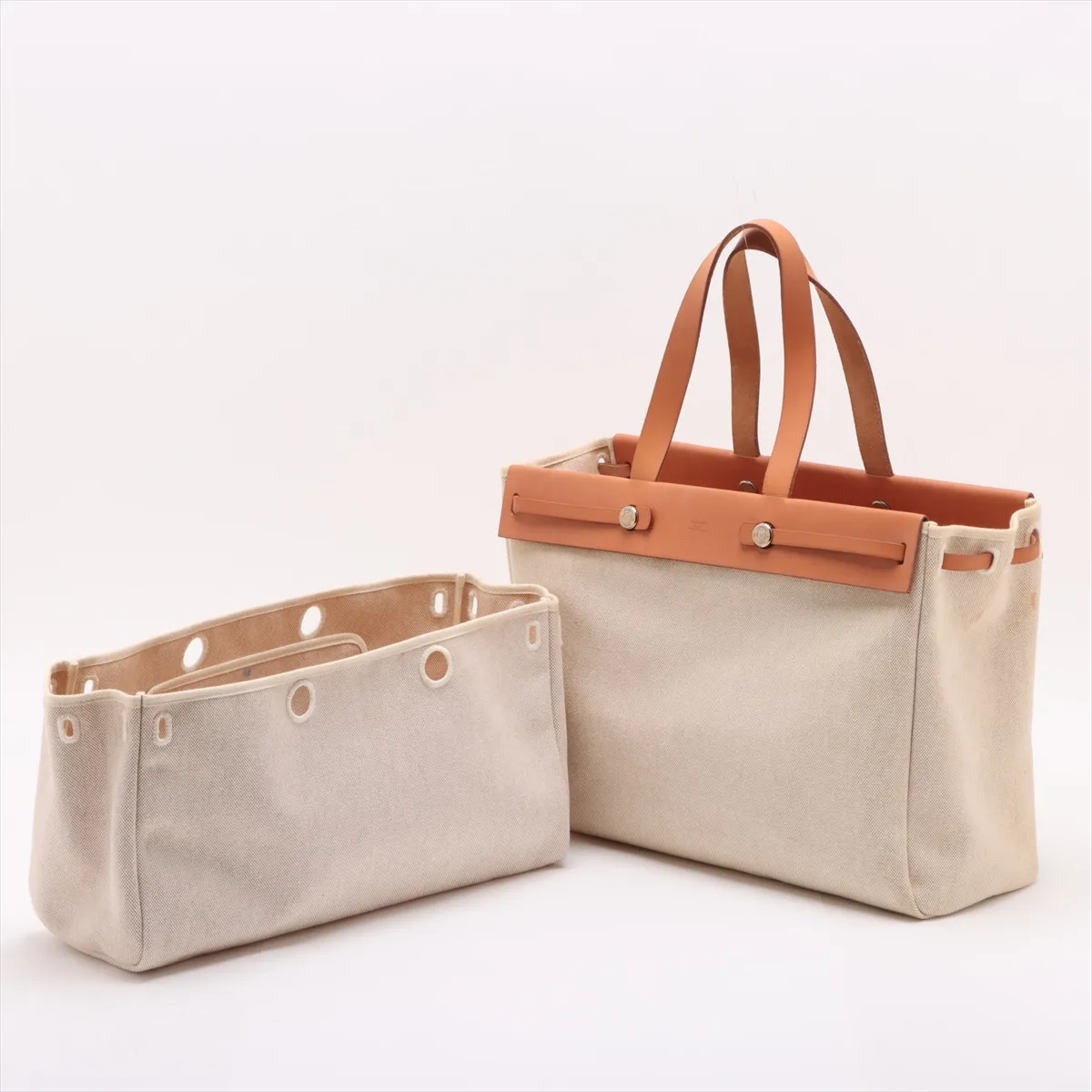 Ale Bag Cabas MM Toile Ash x Vash Hunter Beige x Brown Silver Hardware F:2002 — view 15