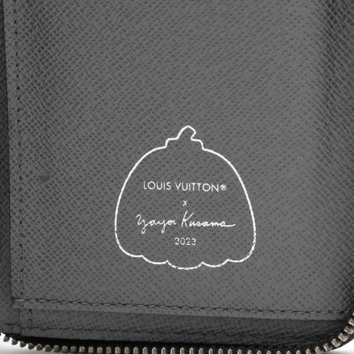 x Yayoi Kusama Monogram Eclipse LV x YK Zippy Wallet Vertical M81971 Leather Round Zip Wallet Black (RFID detected) — view 8
