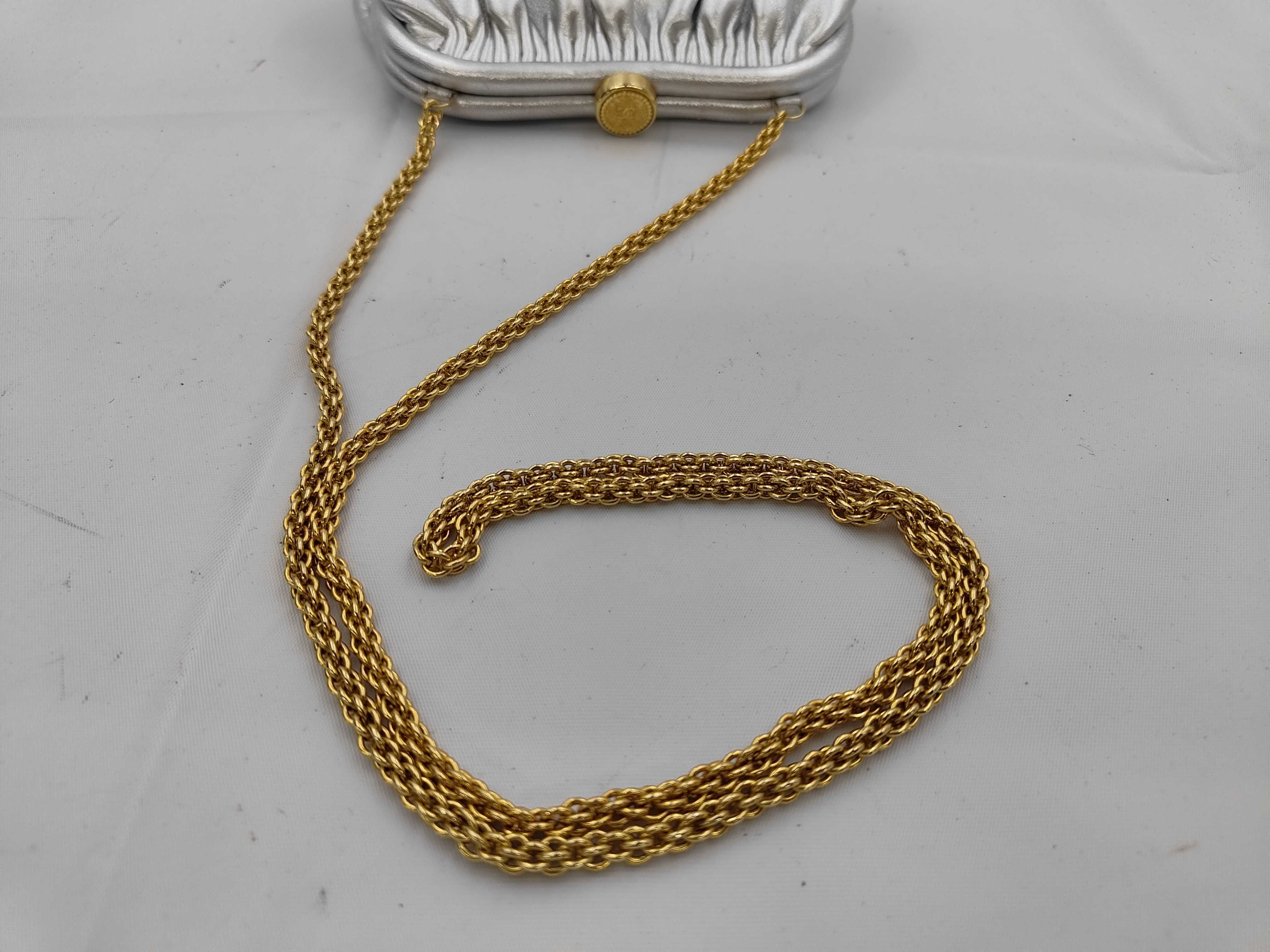 coin purse silver color mini gold chain shoulder bag — view 3