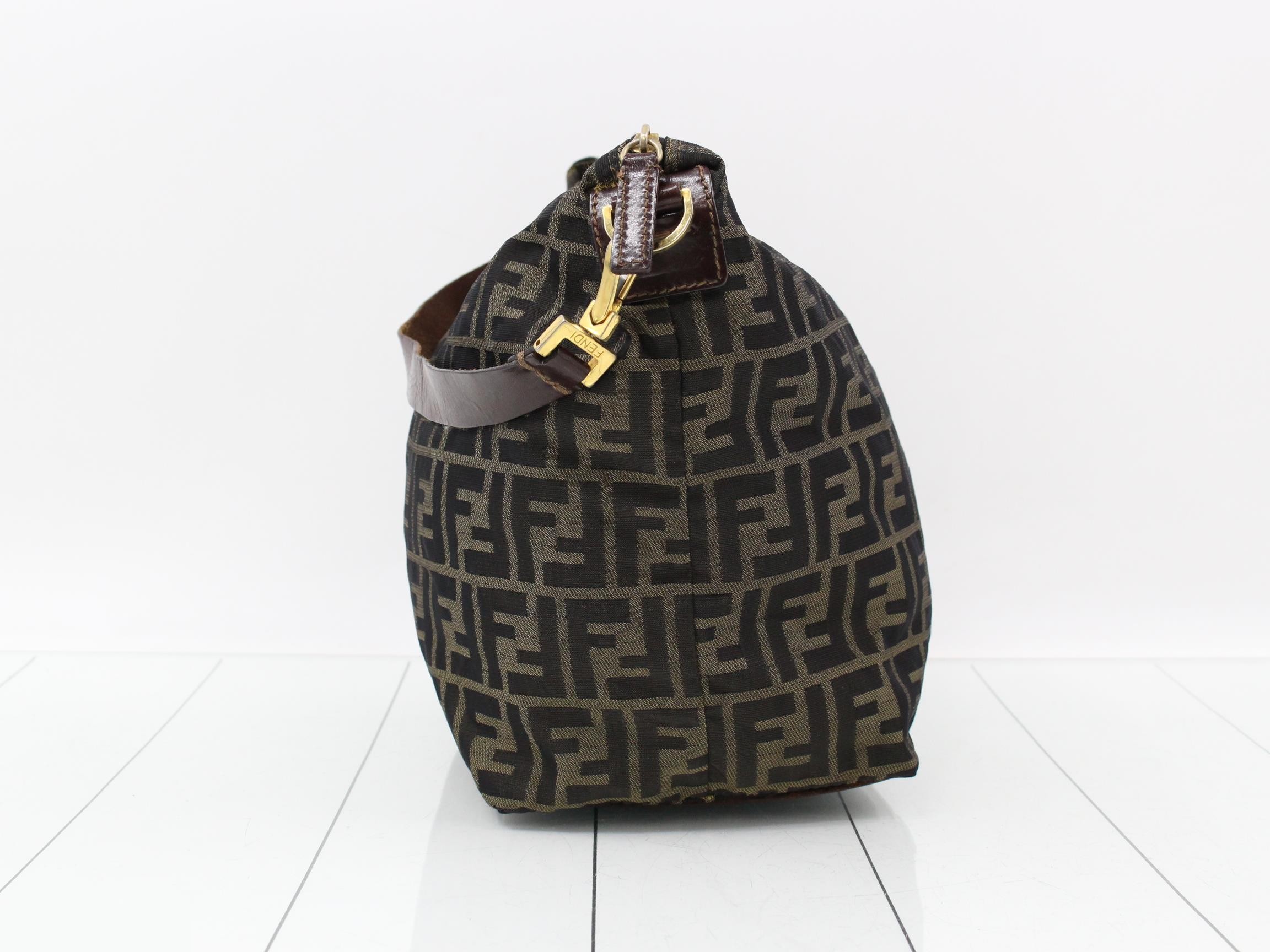 ZUCCA (Bag) - One-Shoulder Canvas Bag, Brown — view 4