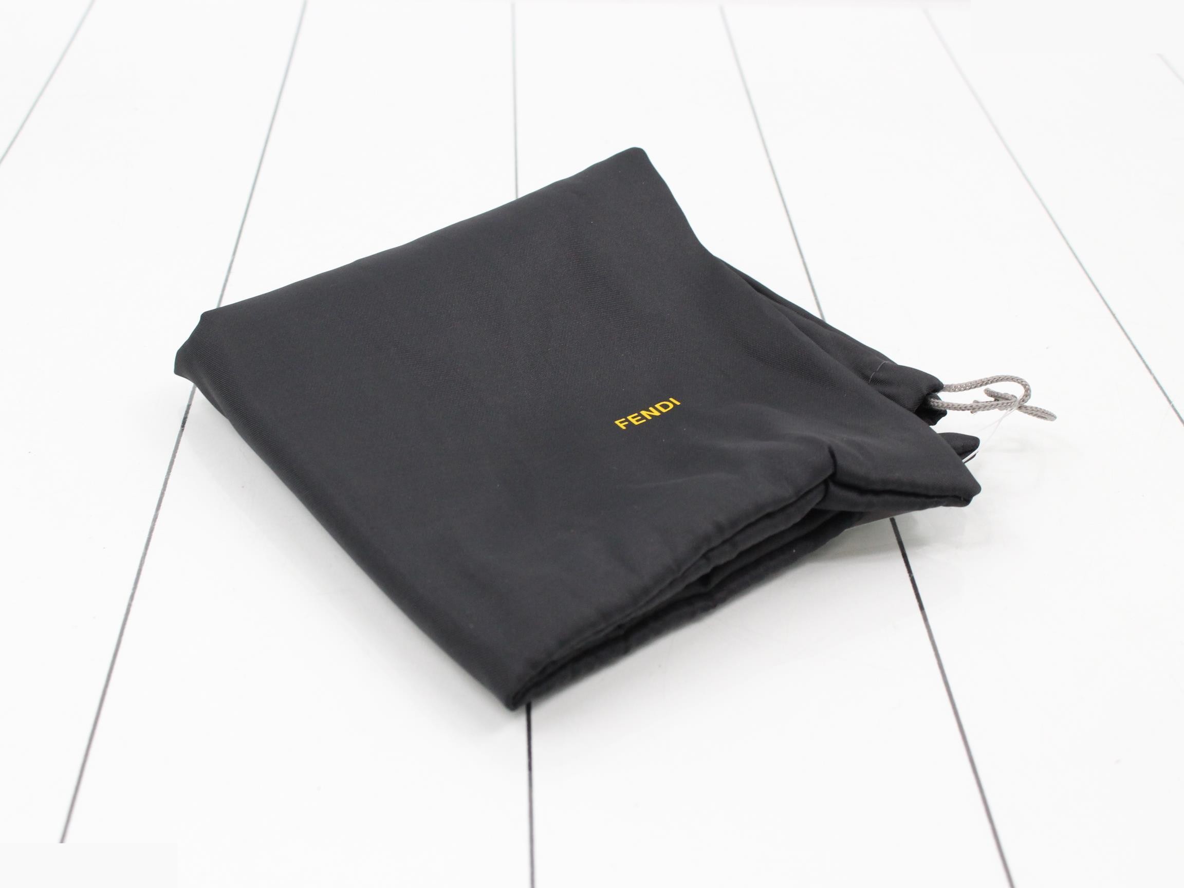 ZUCCA (Bag) - One-Shoulder Canvas Bag, Brown — view 7