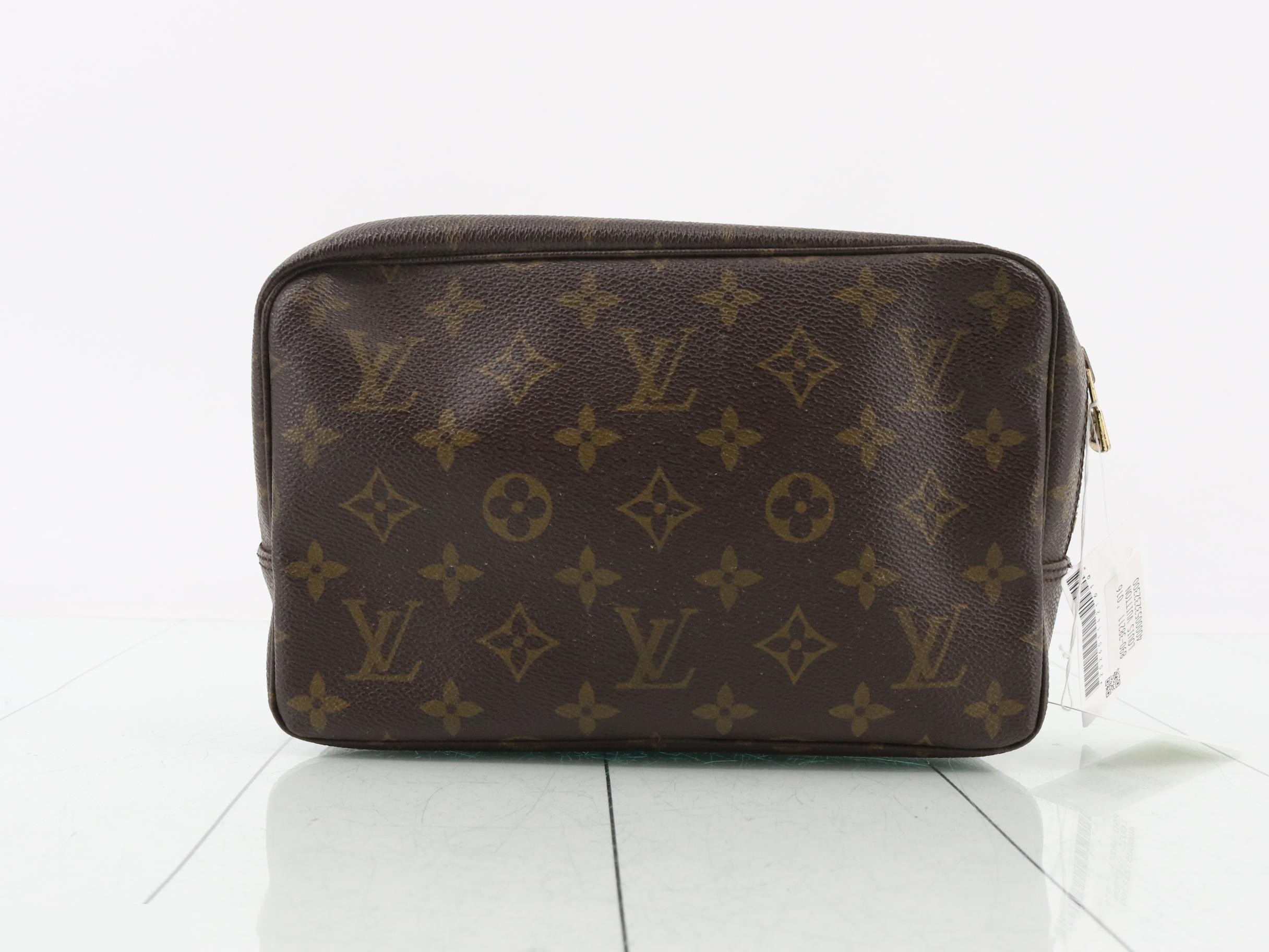 LV Monogram Trousses Toilette 23 Second Bag — view 2