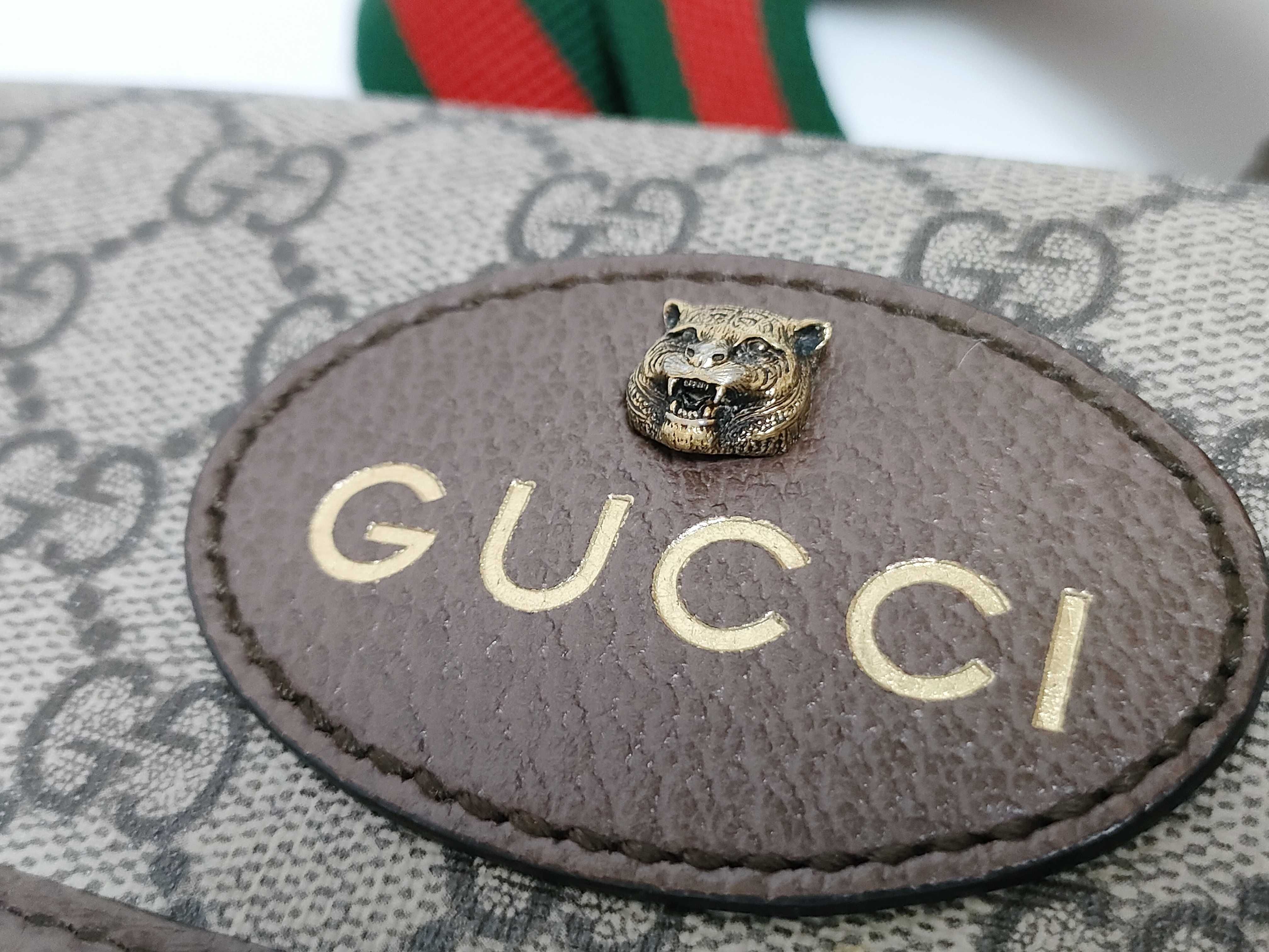 GG Supreme Gucci Pouch Waist Bag — view 13