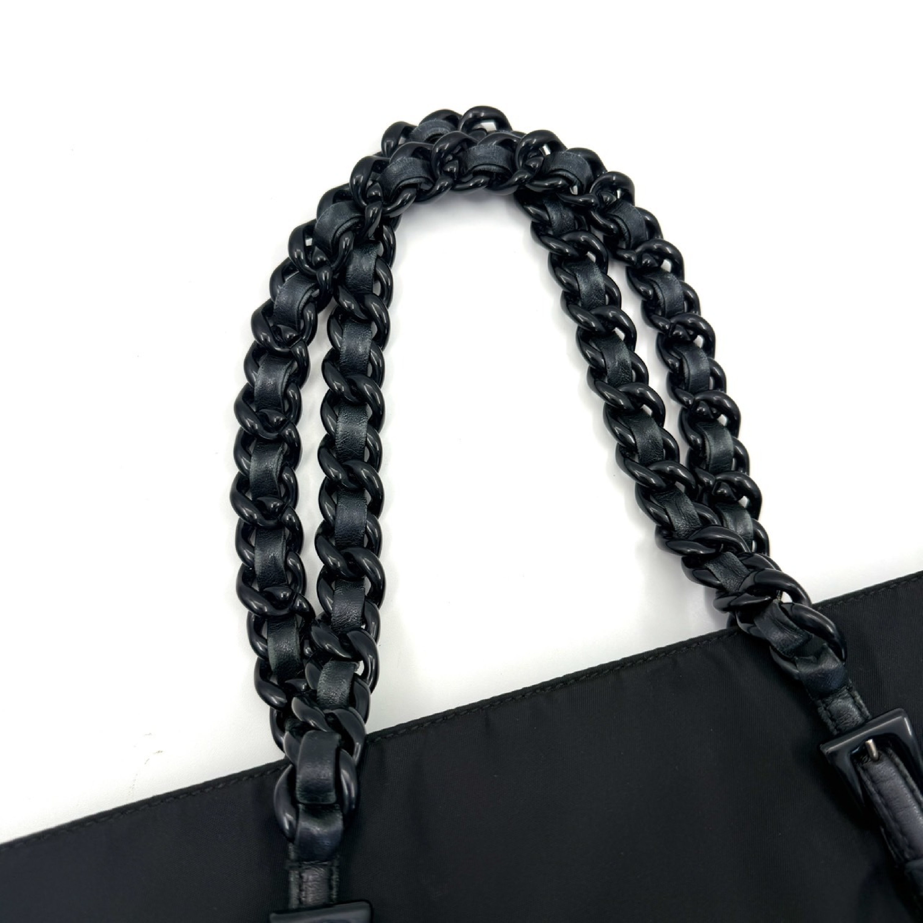 Nylon Handbag Triangle Black Shoulder Bag — view 4