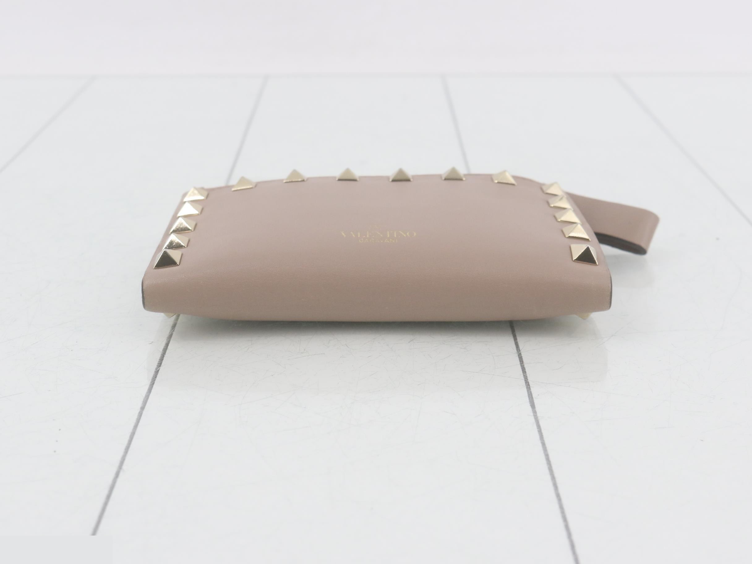 (bags), notebook covers, card cases, wallets — view 3