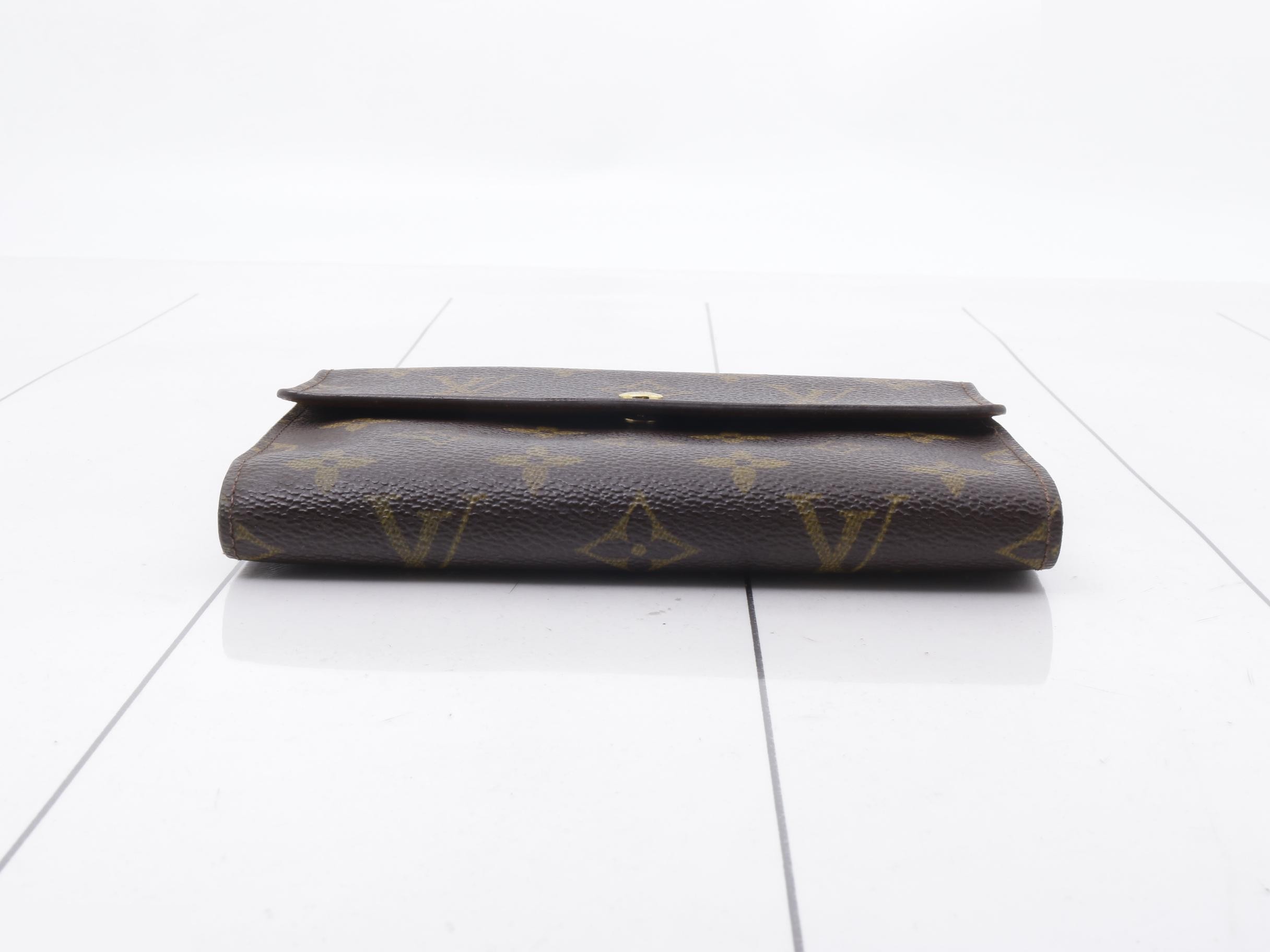Monogram Portefeuille Tresor Etui Papier Tri-fold Wallet — view 3