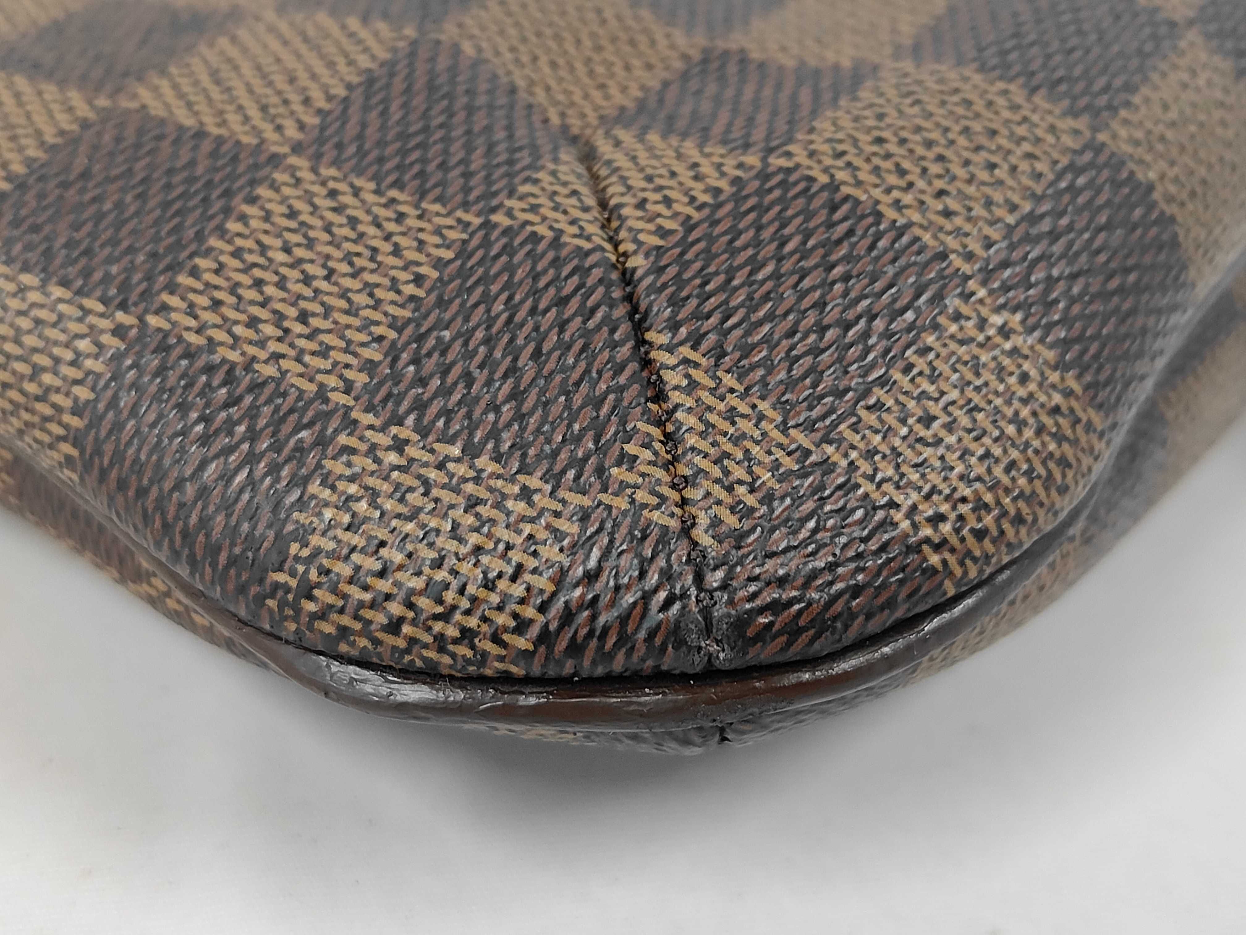 Damier N42251 Bloomsbury PM Shoulder Bag — view 3
