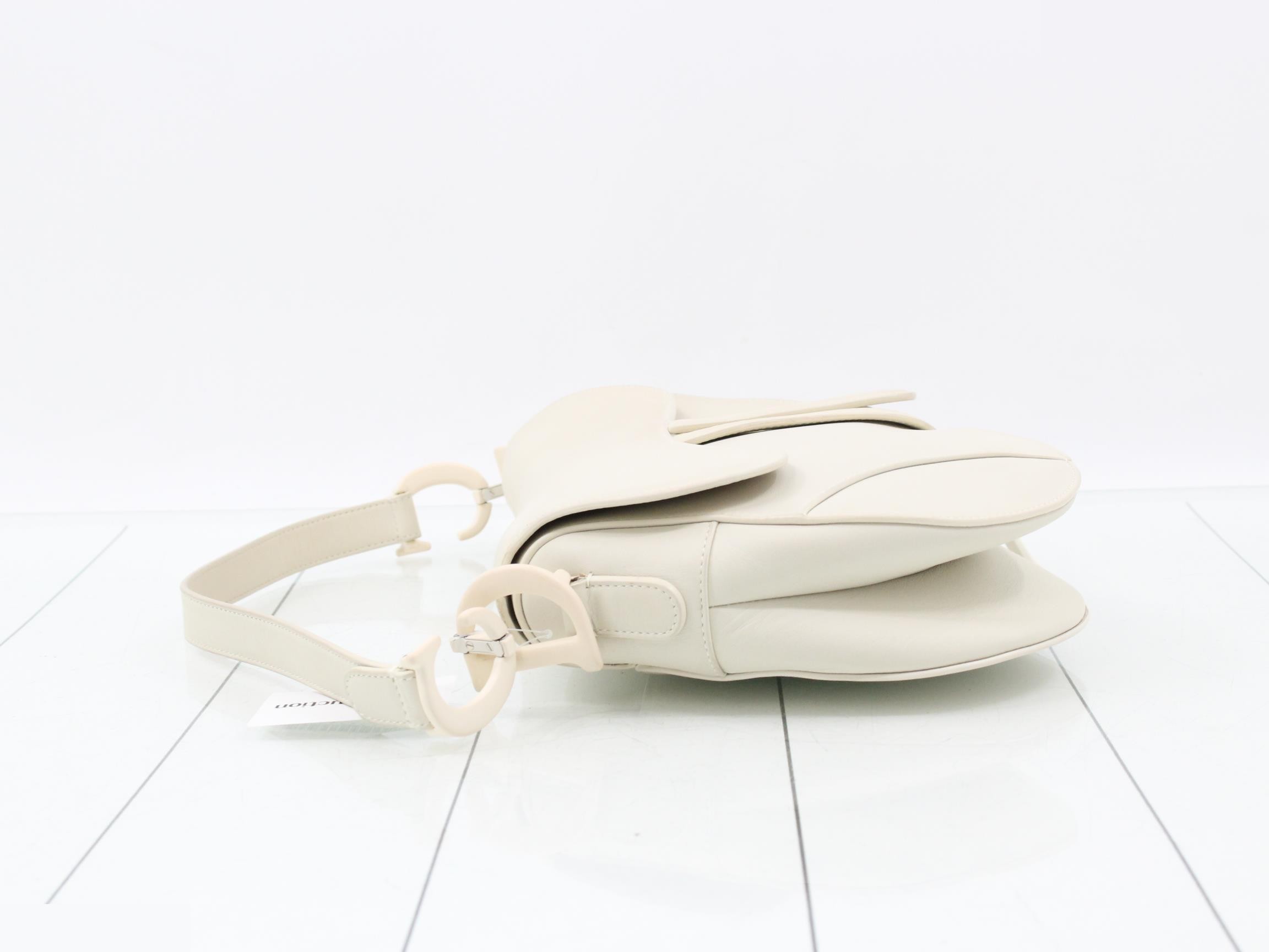 Saddlebag — view 4