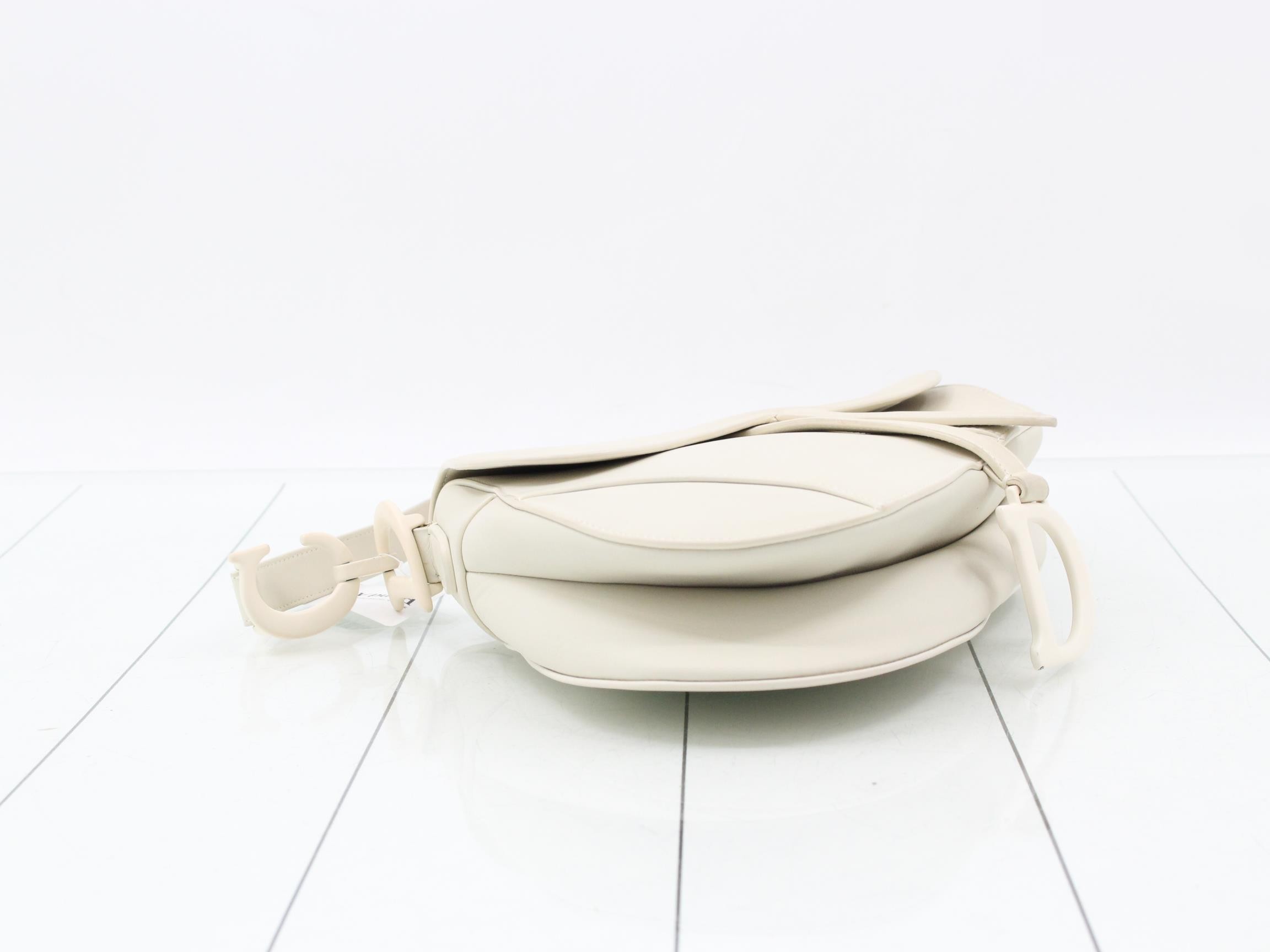 Saddlebag — view 5