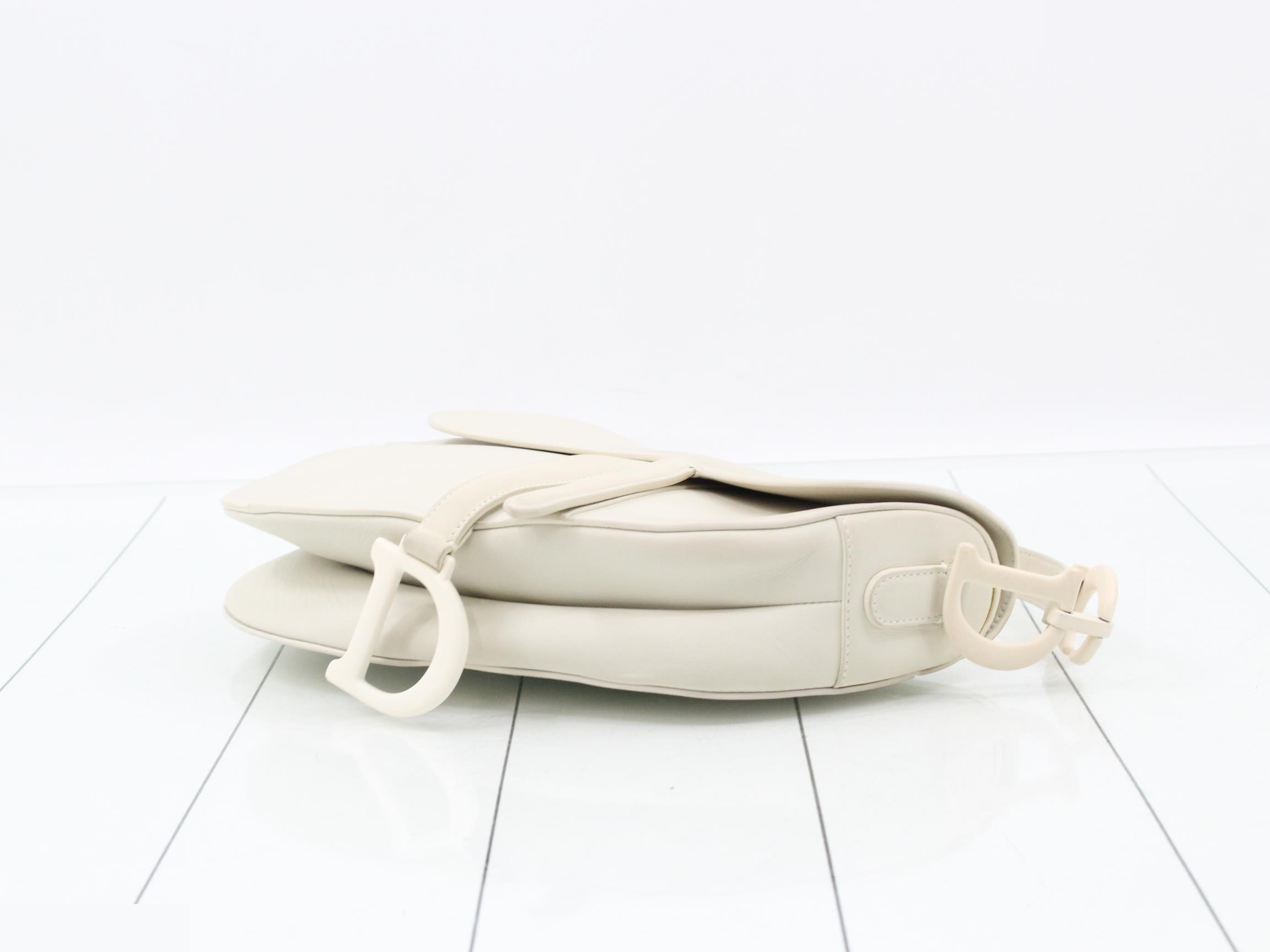 Saddlebag — view 6