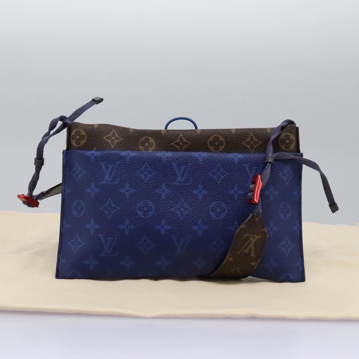 Pacific Split Sacoche Shoulder Bag Blue M 43854 Auth, Blue — view 12