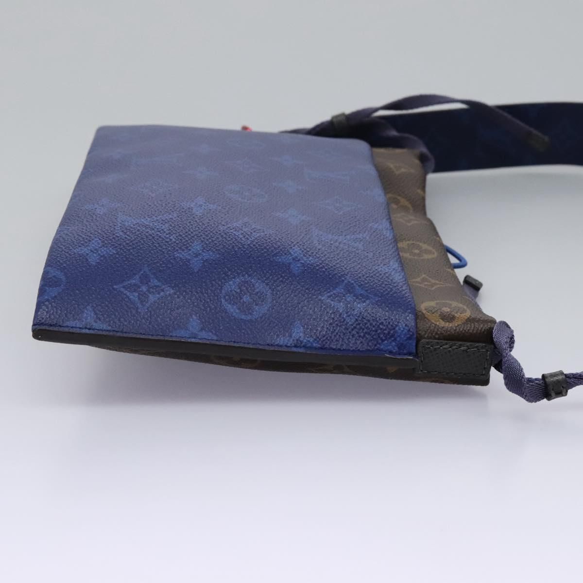 Pacific Split Sacoche Shoulder Bag Blue M 43854 Auth, Blue — view 4