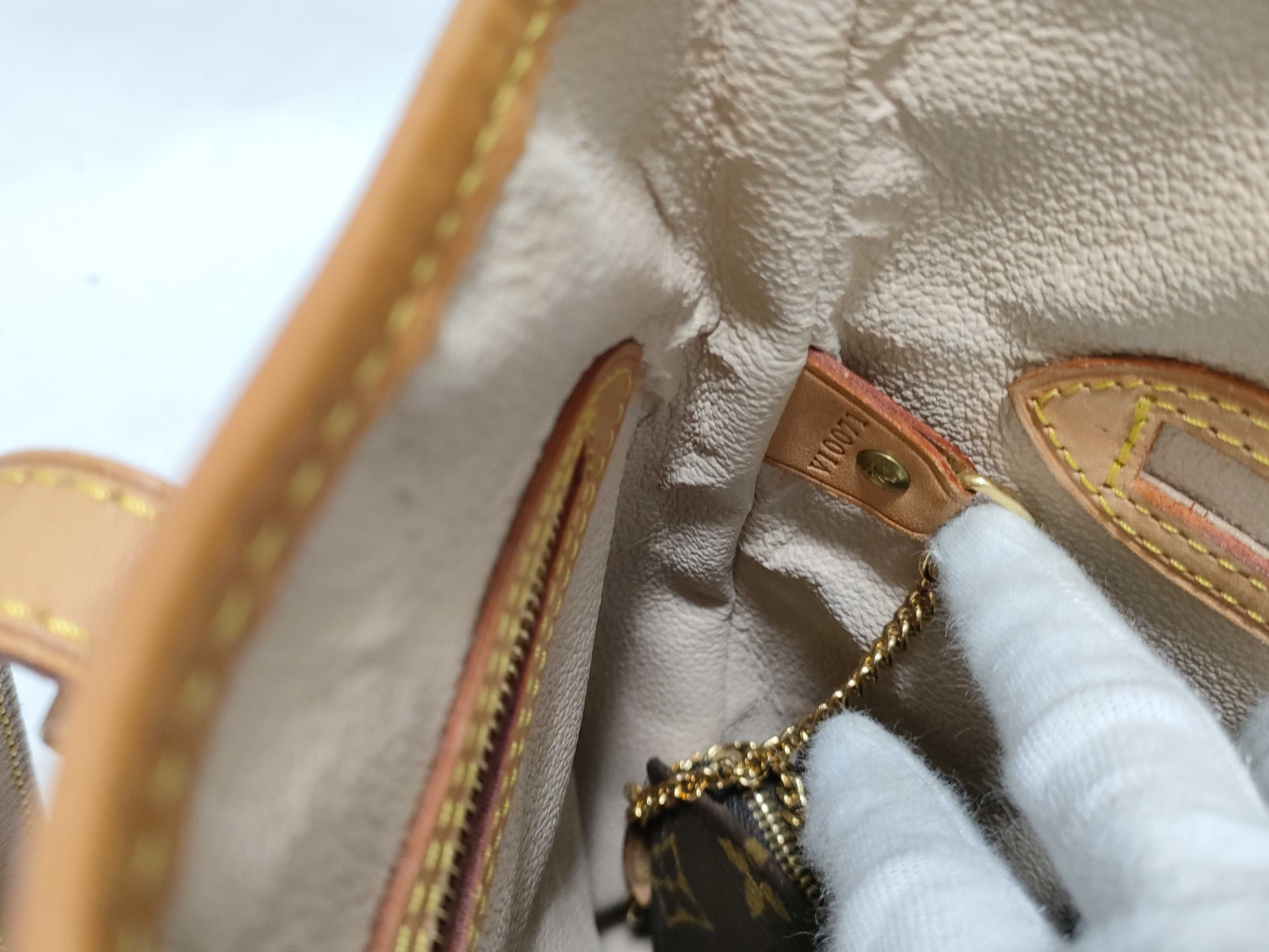 Monogram Bucket PM M42238 Shoulder Bag (without pouch) — view 12