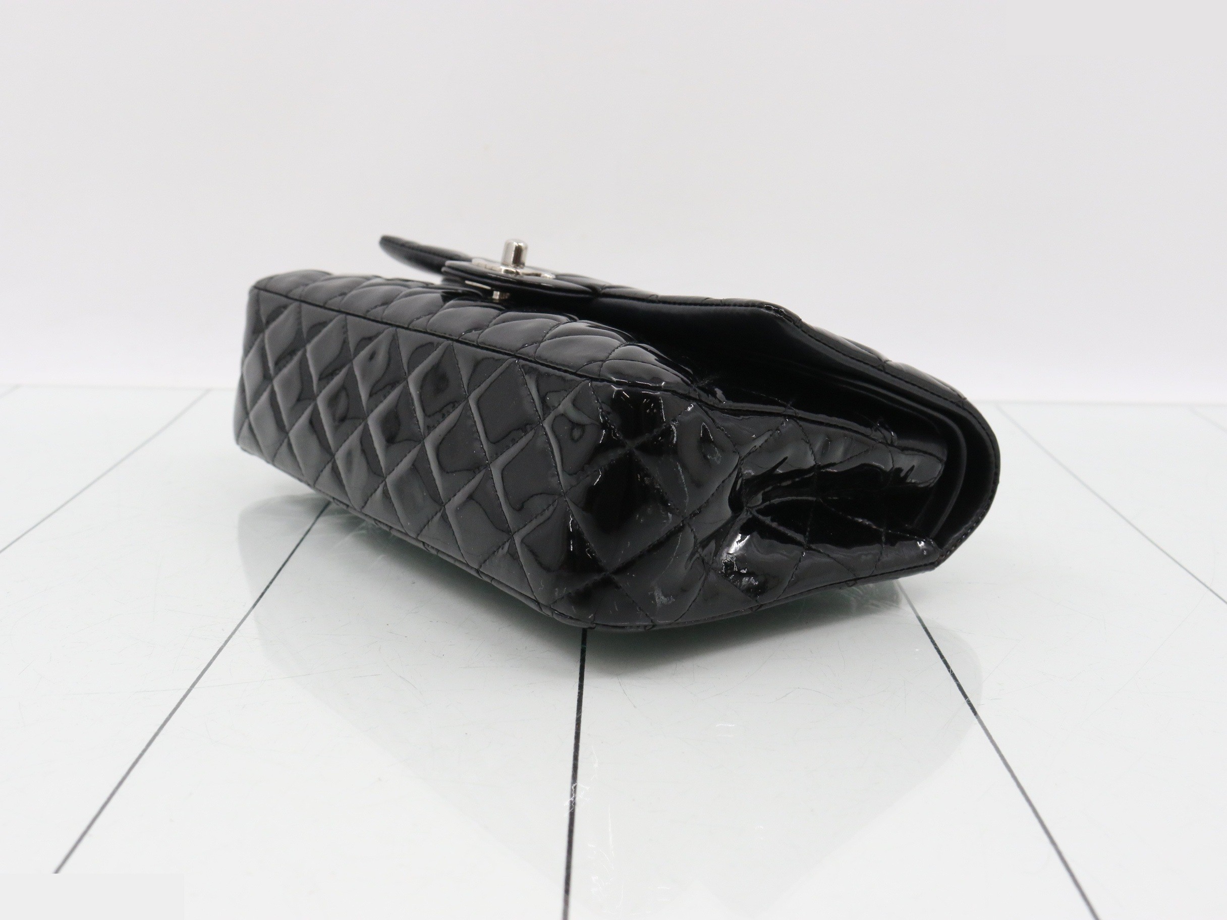 Matelassé enamel double flap double chain shoulder bag — view 6