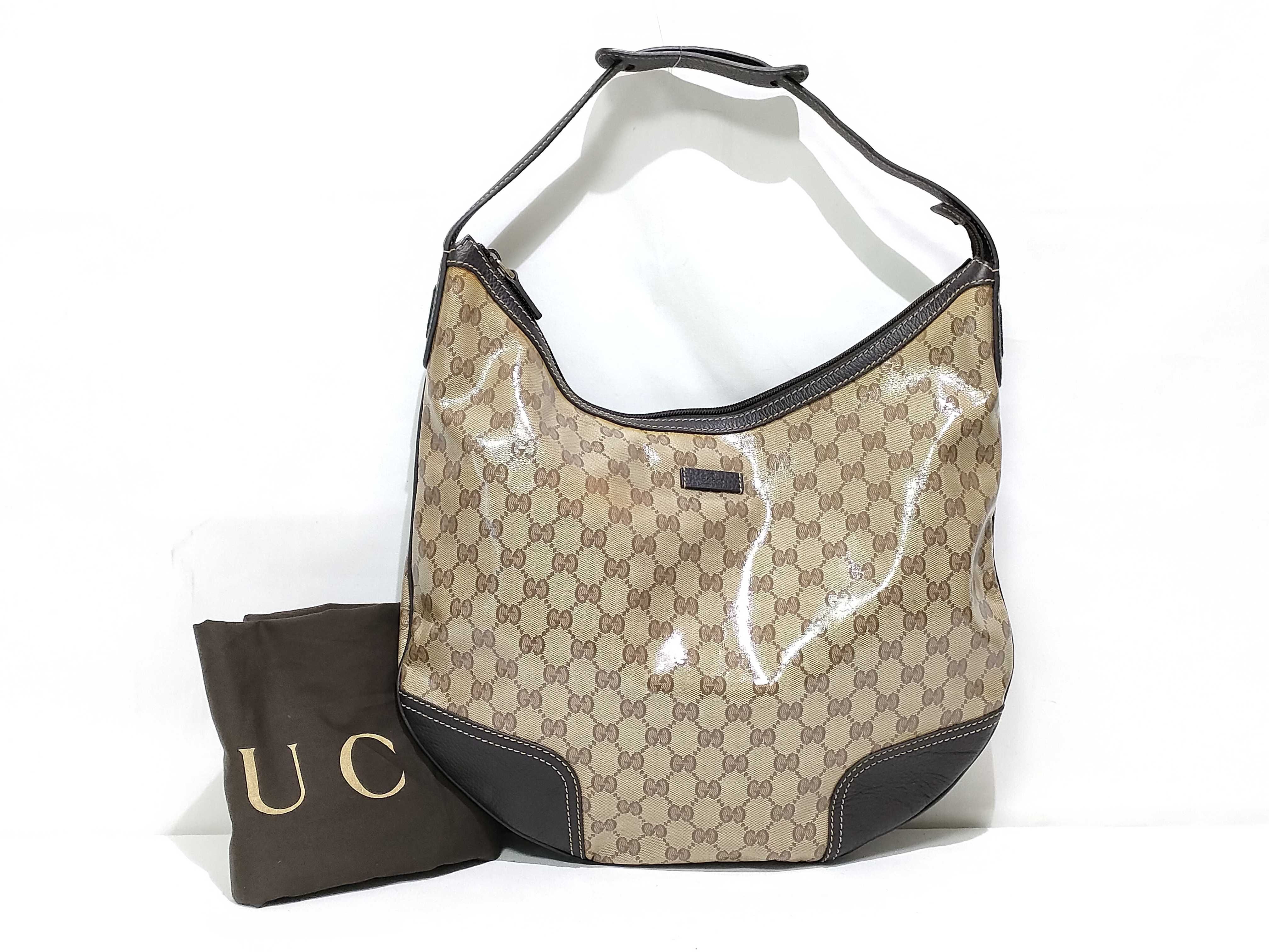 GG Supreme Shoulder Bag