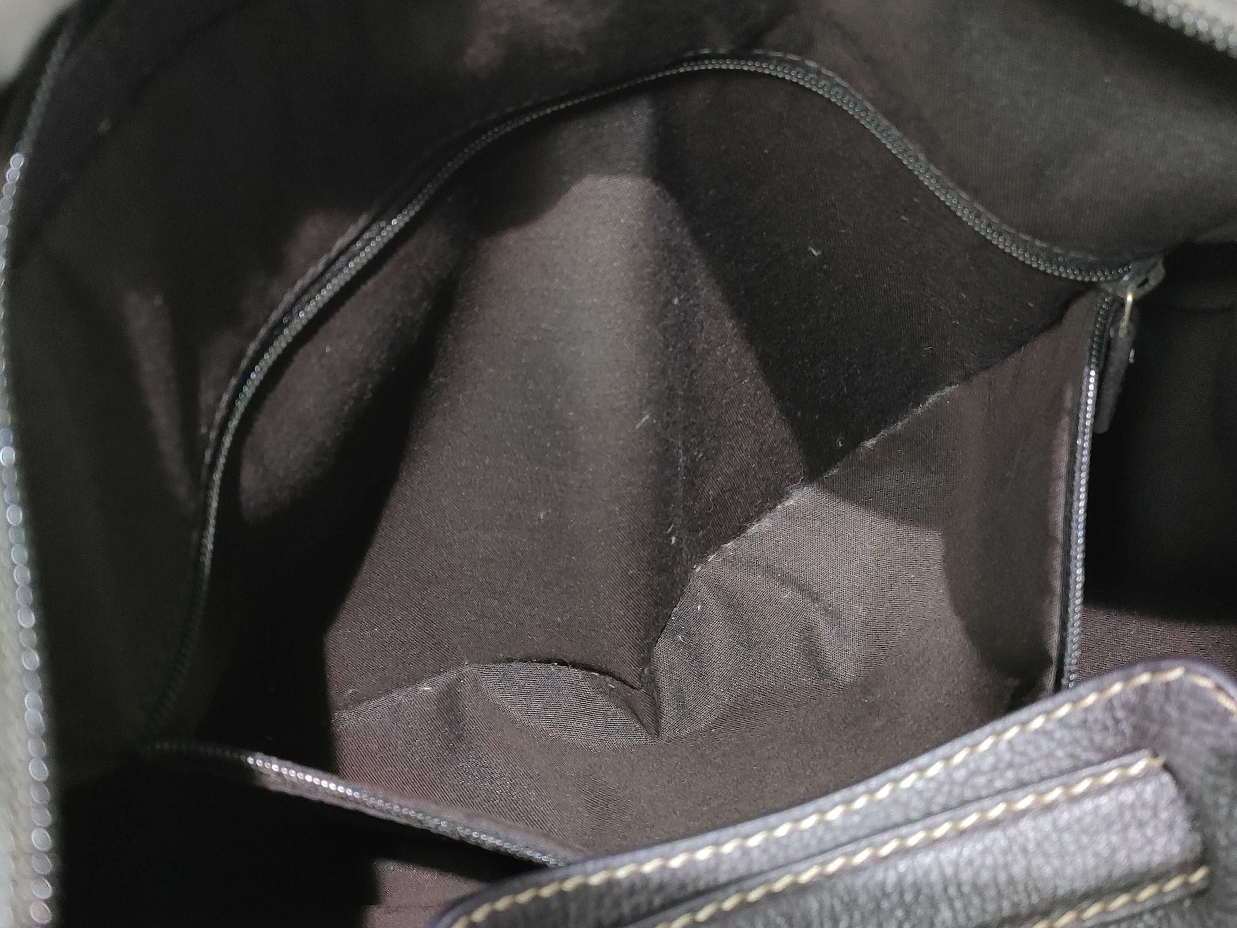 GG Supreme Shoulder Bag — view 10