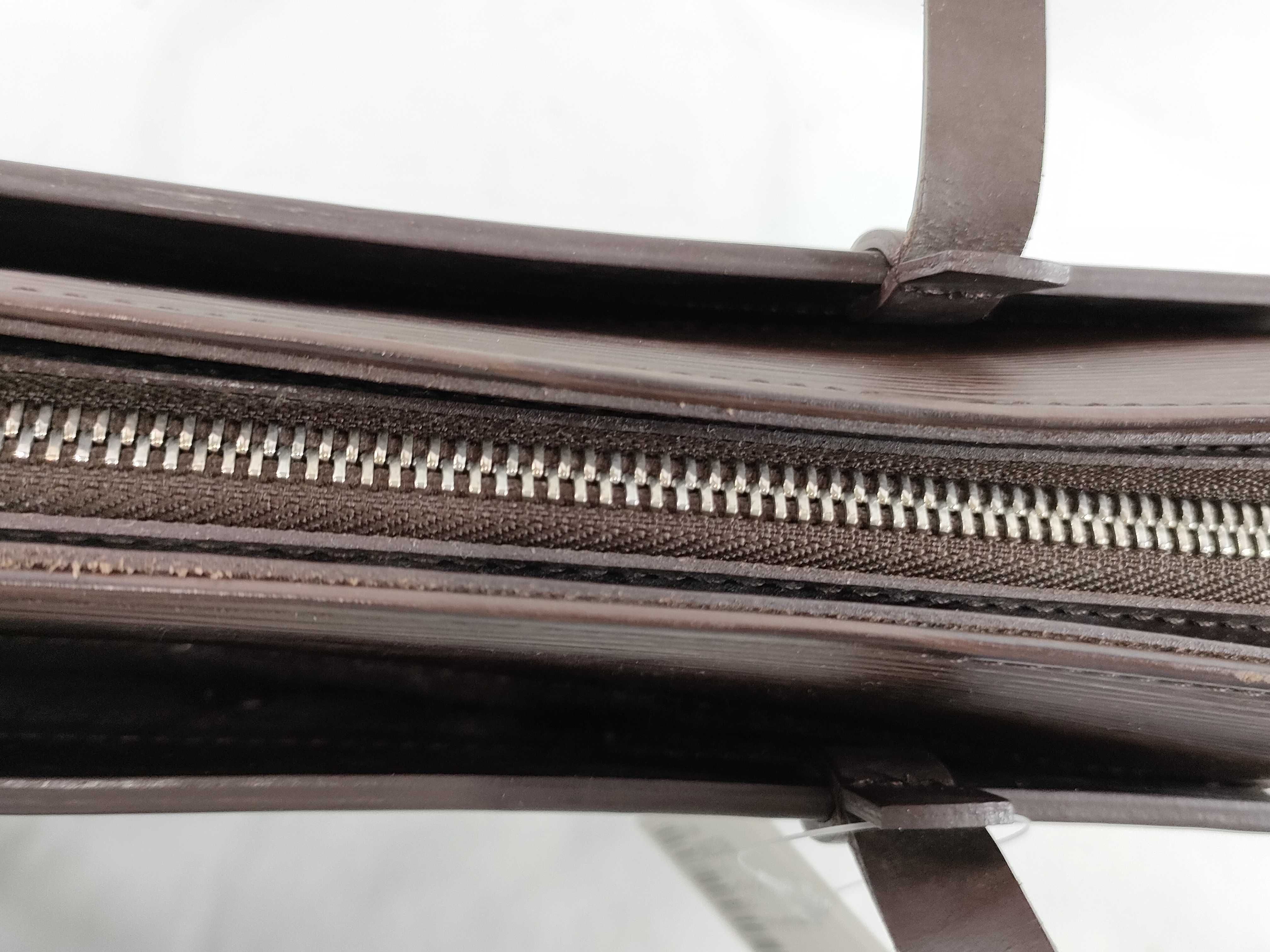 Epi Croisette PM M5249D Mocha Handbag — view 8
