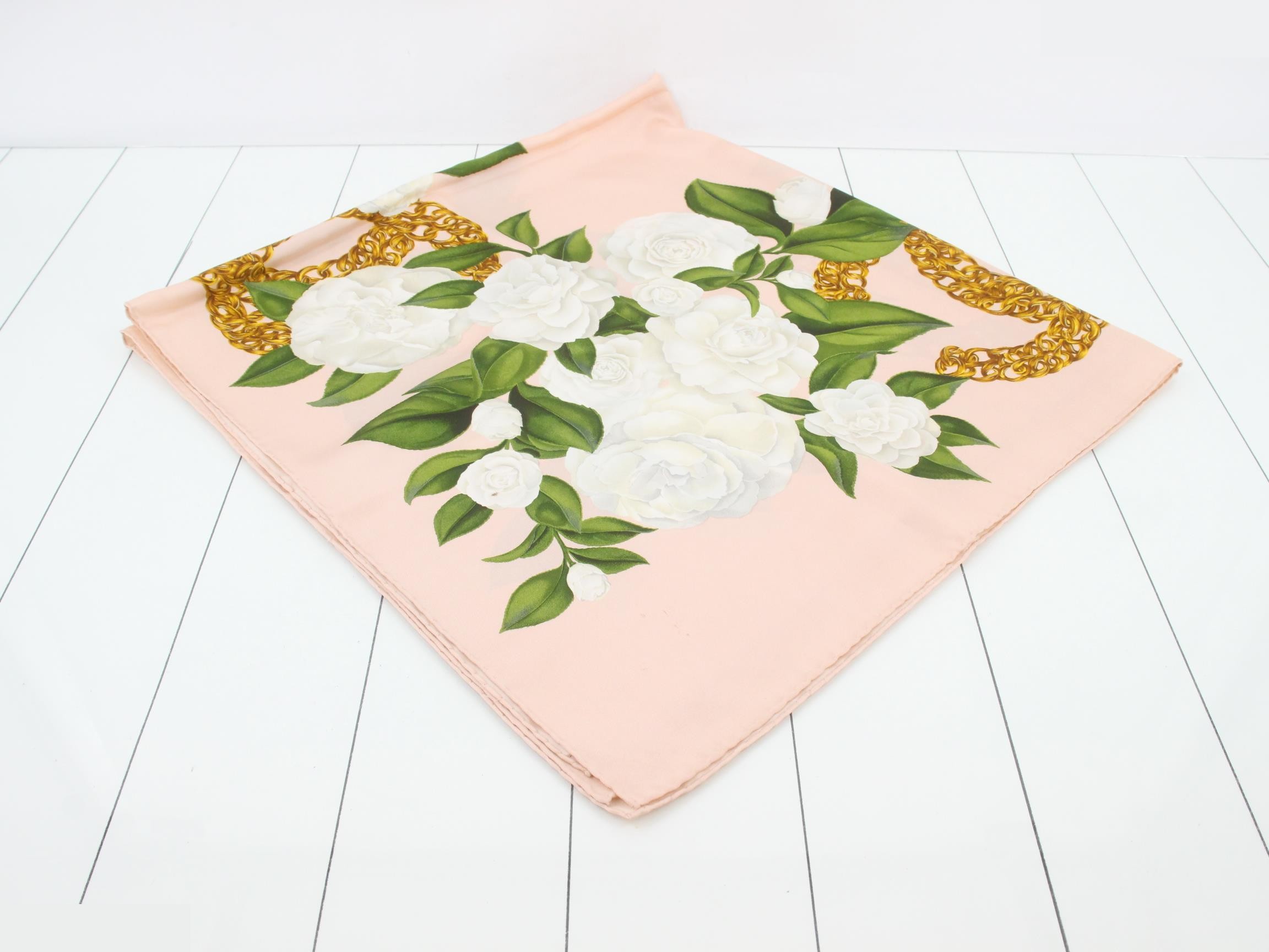 scarf — view 2