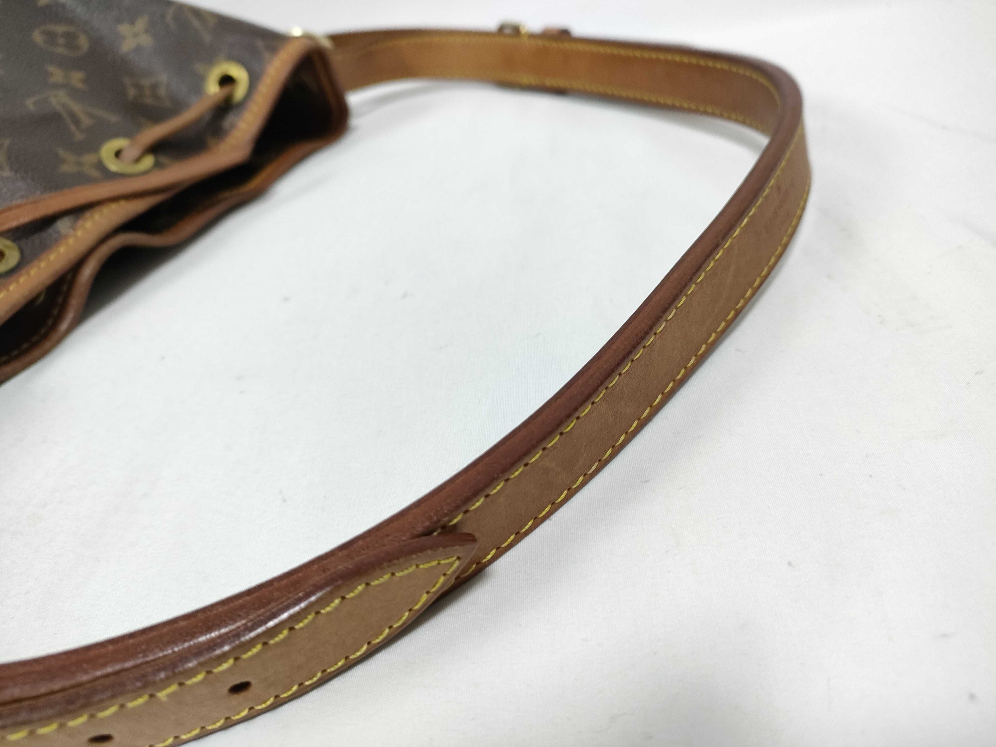 Monogram Louis Vuitton Monogram Noe M42224 Accessories: Dust bag Shoulder bag — view 12