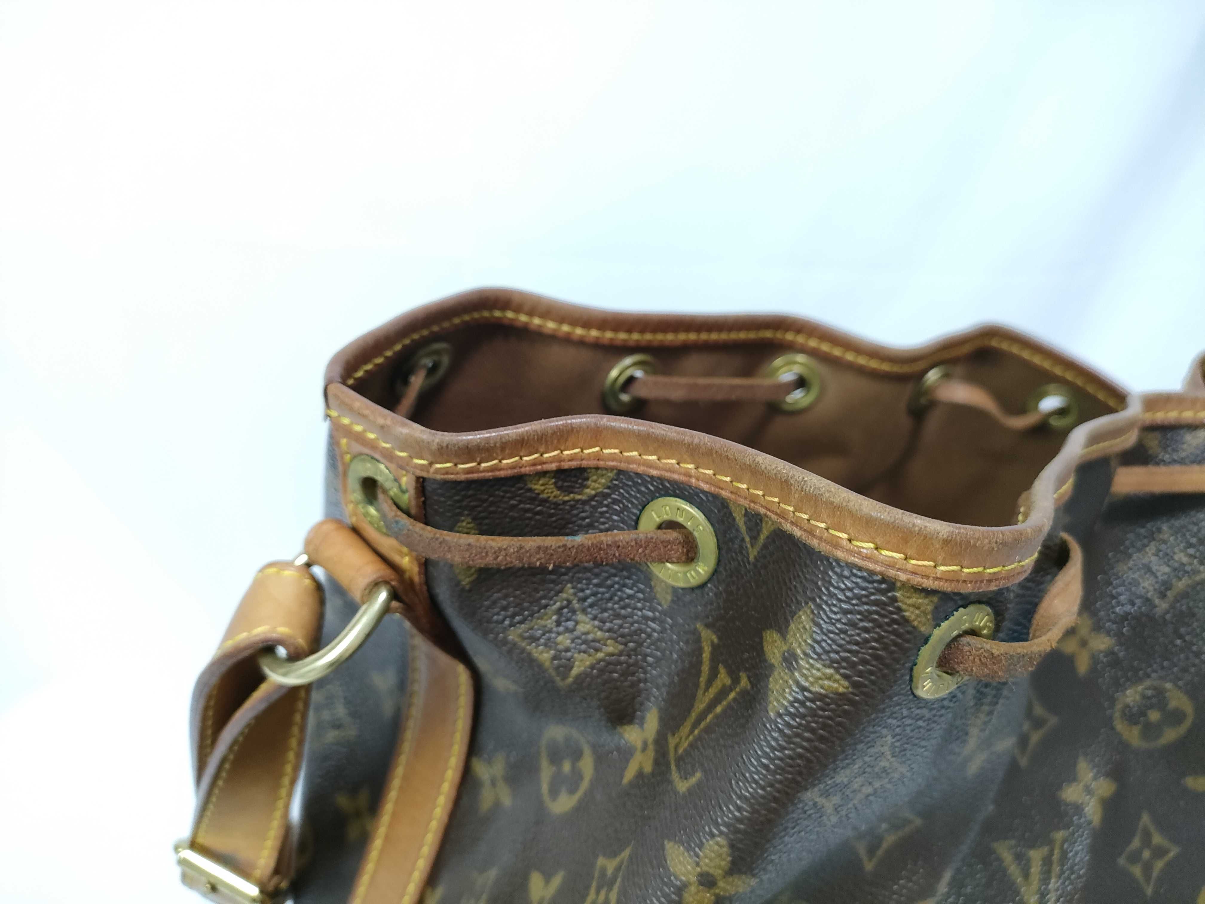 Monogram Louis Vuitton Monogram Noe M42224 Accessories: Dust bag Shoulder bag — view 10