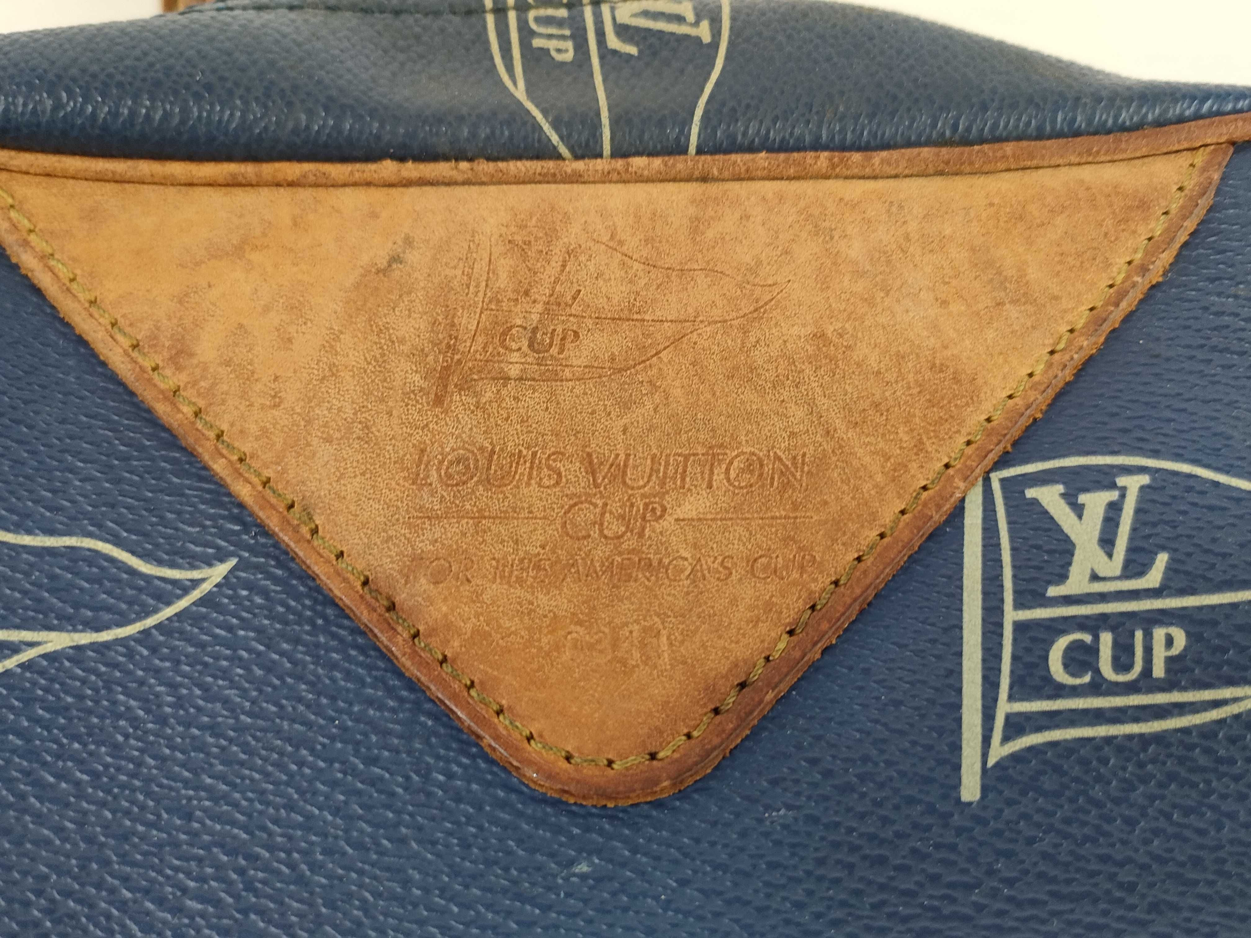 Cup San Diego Shoulder Bag — view 13