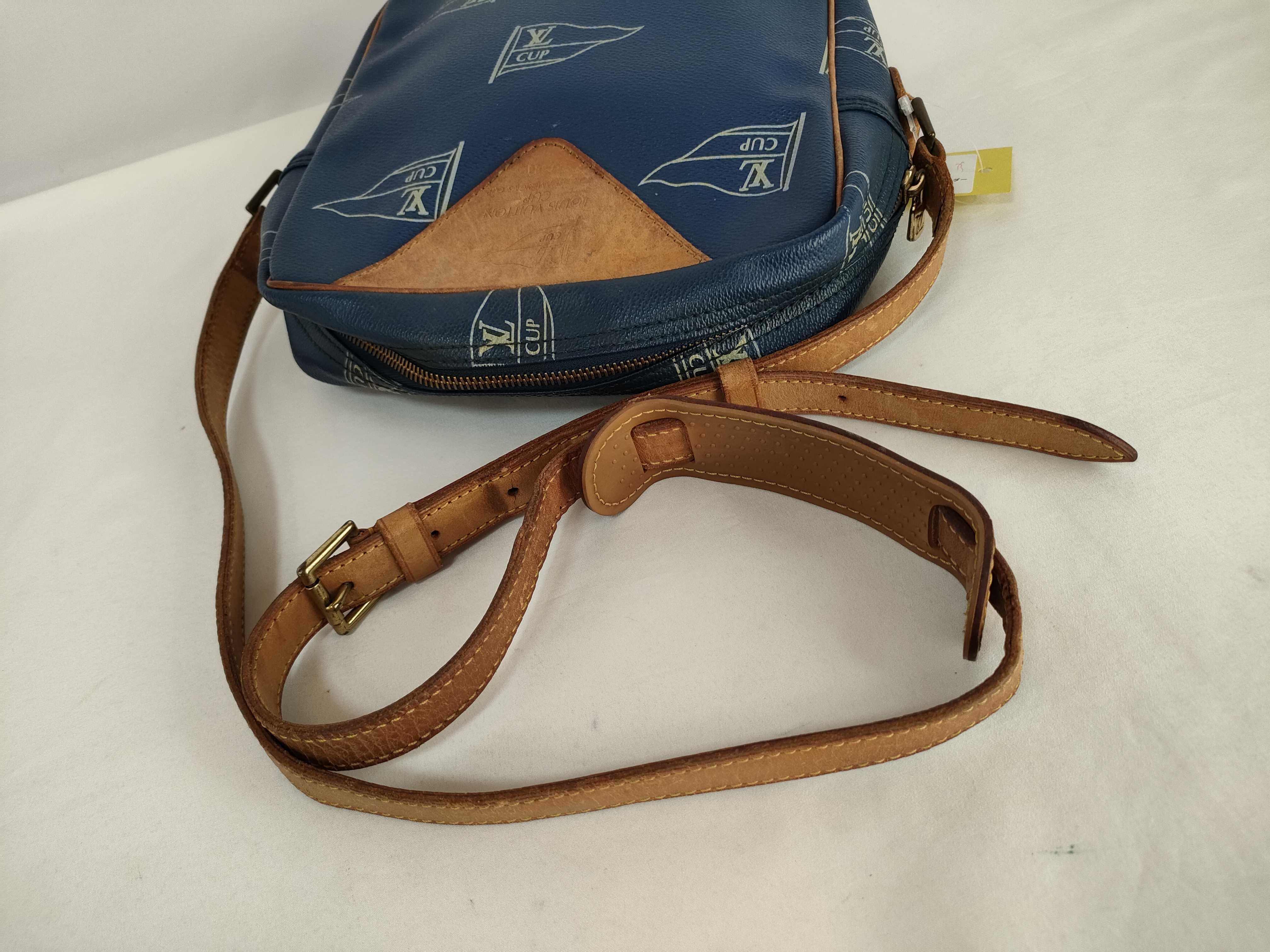 Cup San Diego Shoulder Bag — view 3