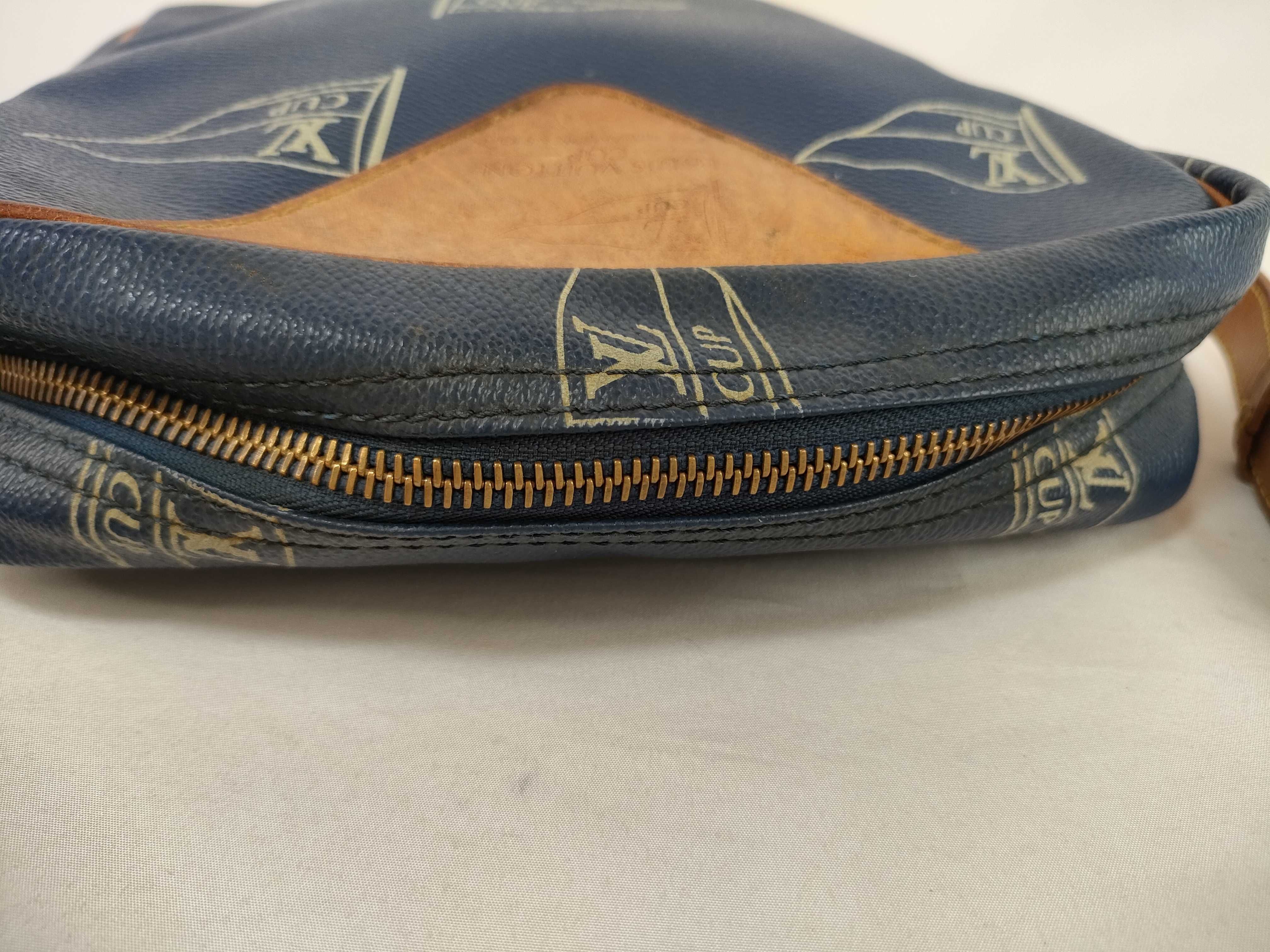 Cup San Diego Shoulder Bag — view 6