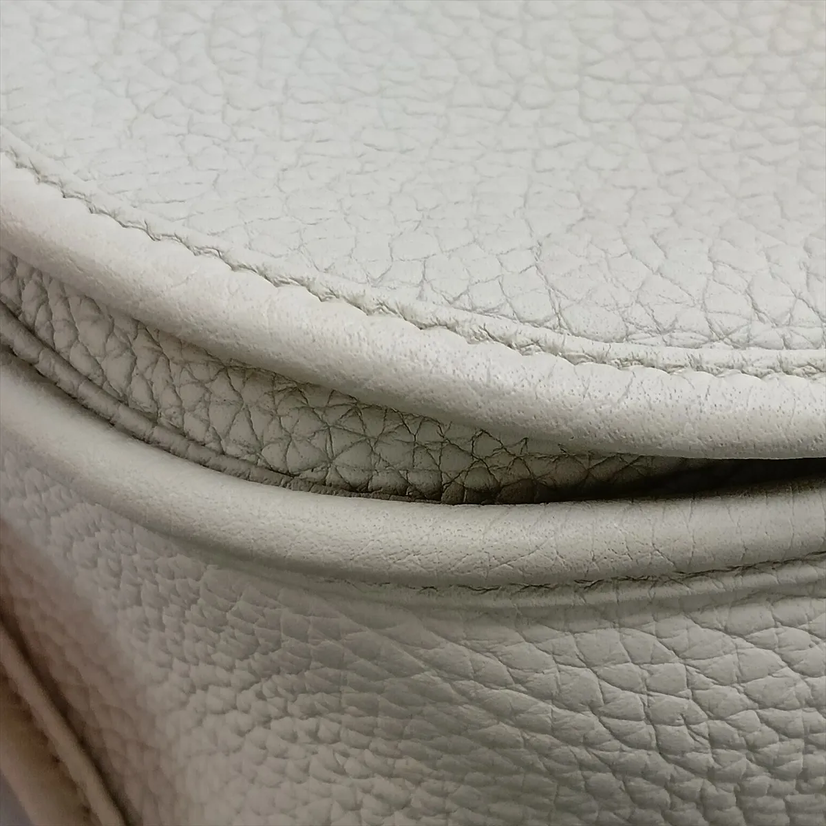 Evelyne 3 29 PM Taurillon Clemence Leather Beton Gold Hardware B: 2023 — view 14
