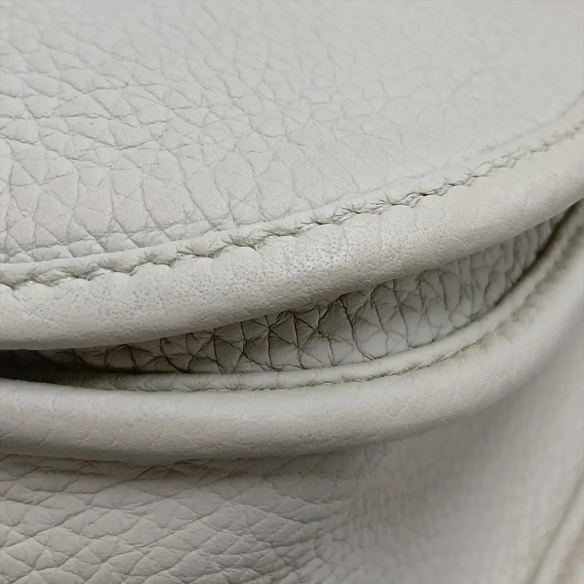 Evelyne 3 29 PM Taurillon Clemence Leather Beton Gold Hardware B: 2023 — view 15