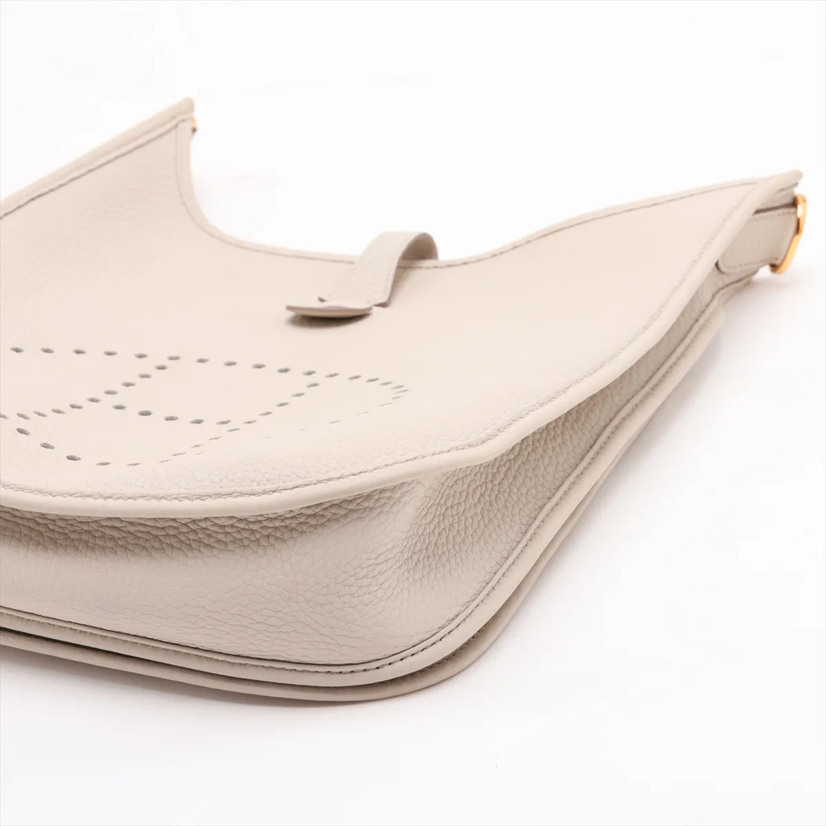 Evelyne 3 29 PM Taurillon Clemence Leather Beton Gold Hardware B: 2023 — view 3