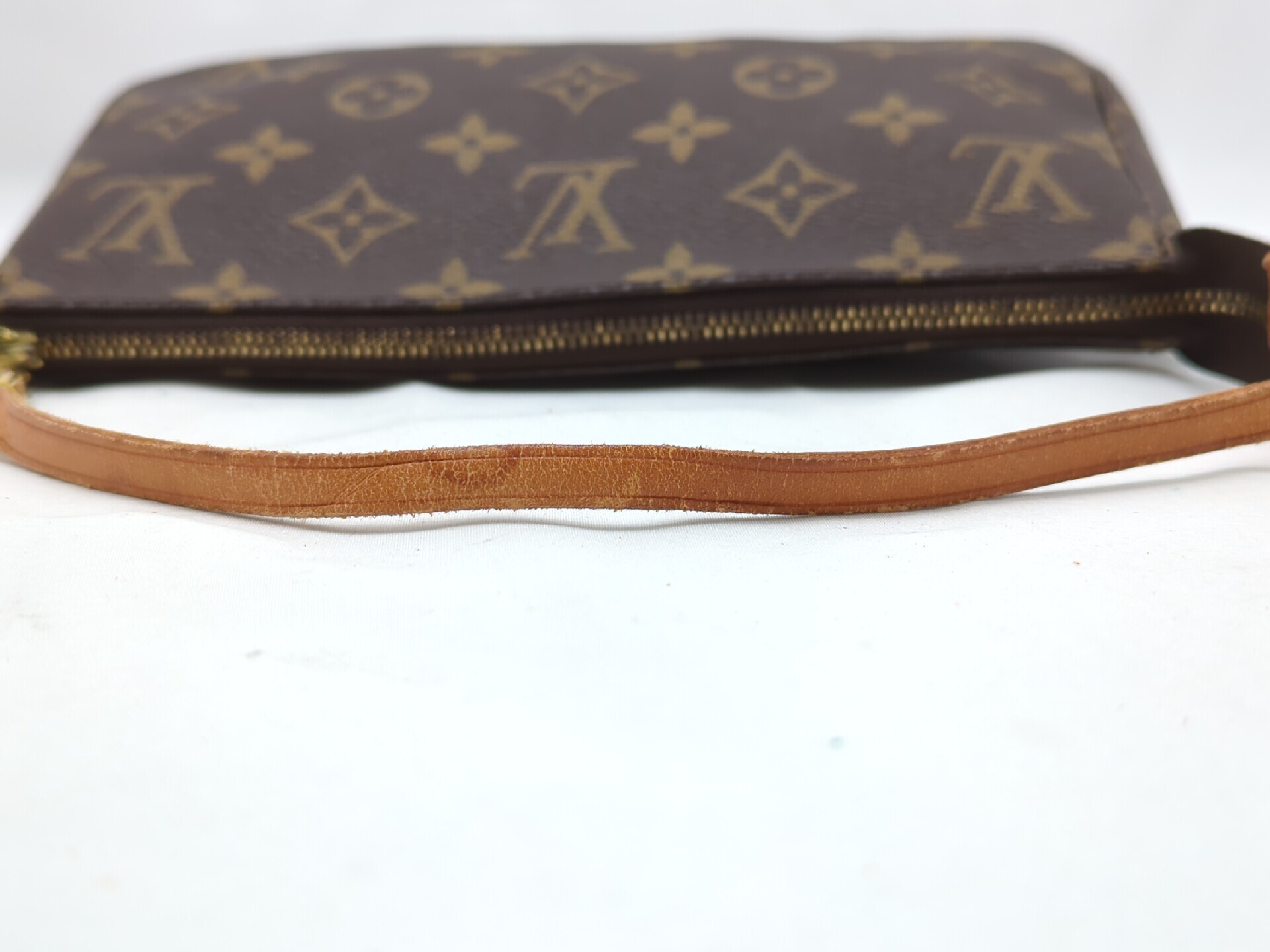 M51980 Monogram Accessoires Handbag — view 6