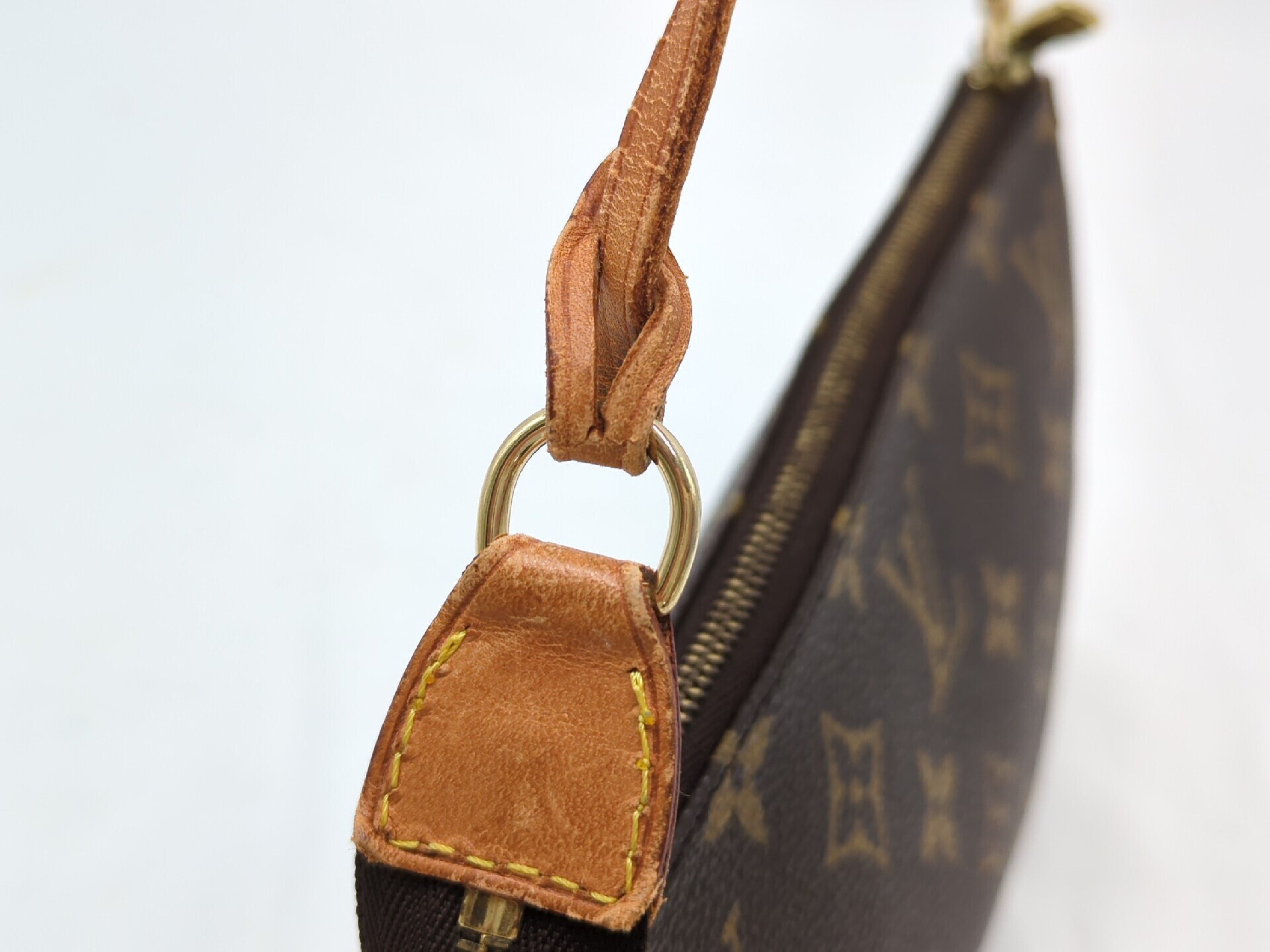 M51980 Monogram Accessoires Handbag — view 7