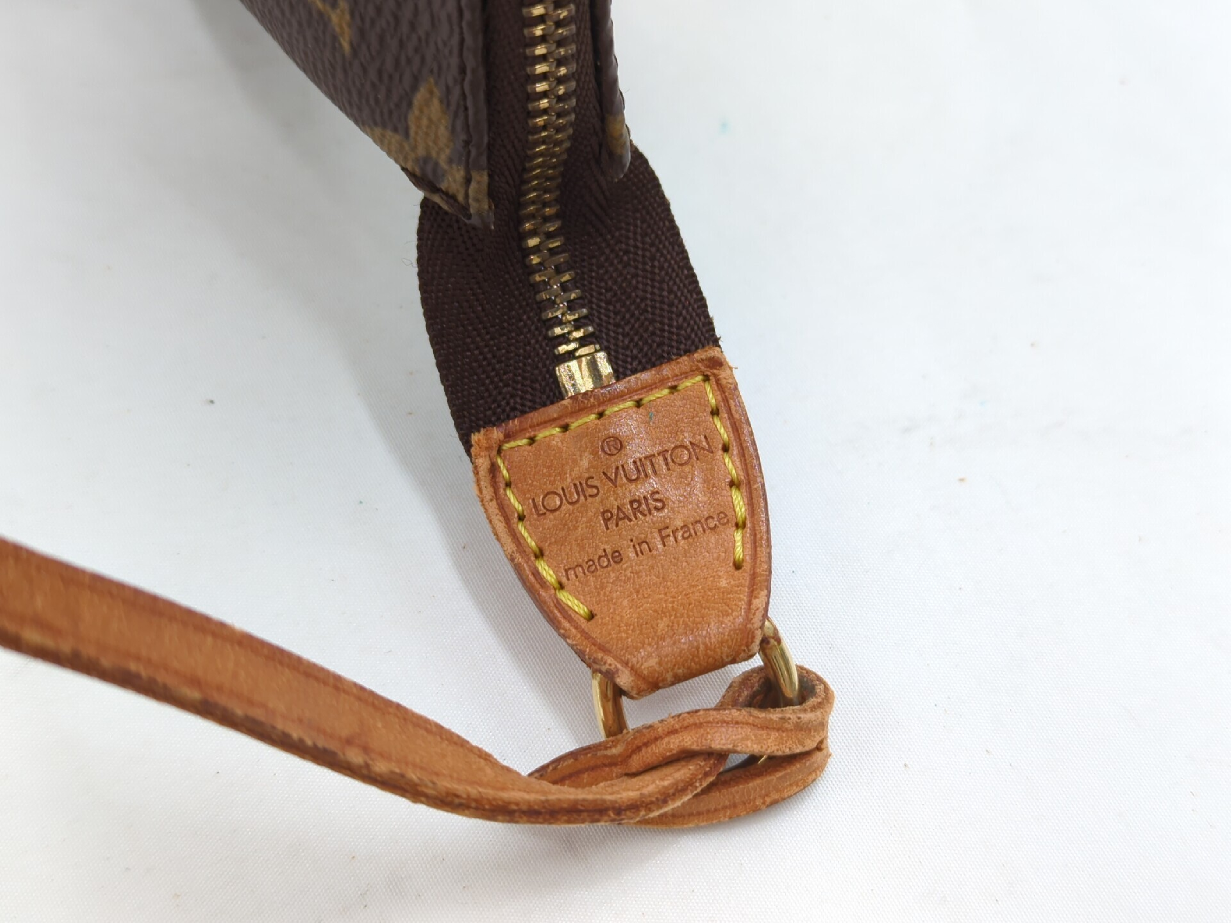M51980 Monogram Accessoires Handbag — view 10