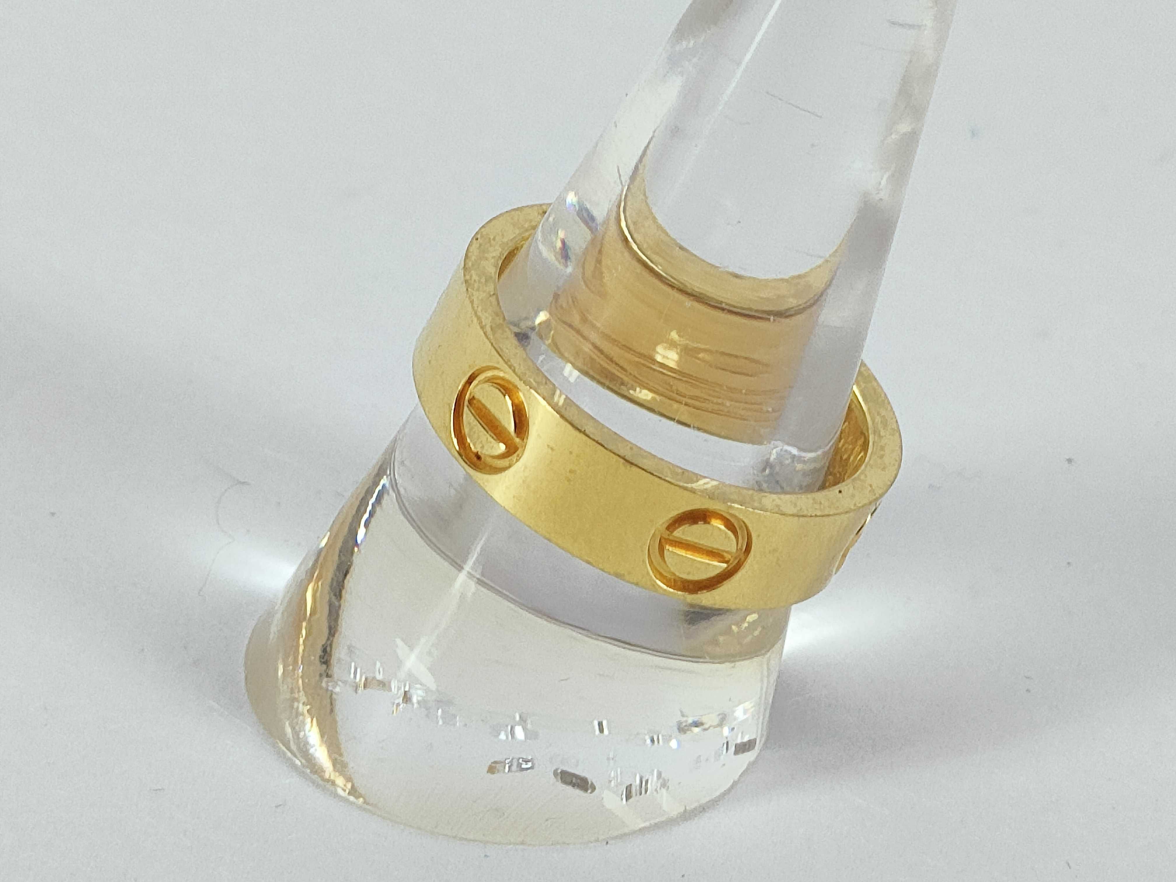 Love Ring — view 2