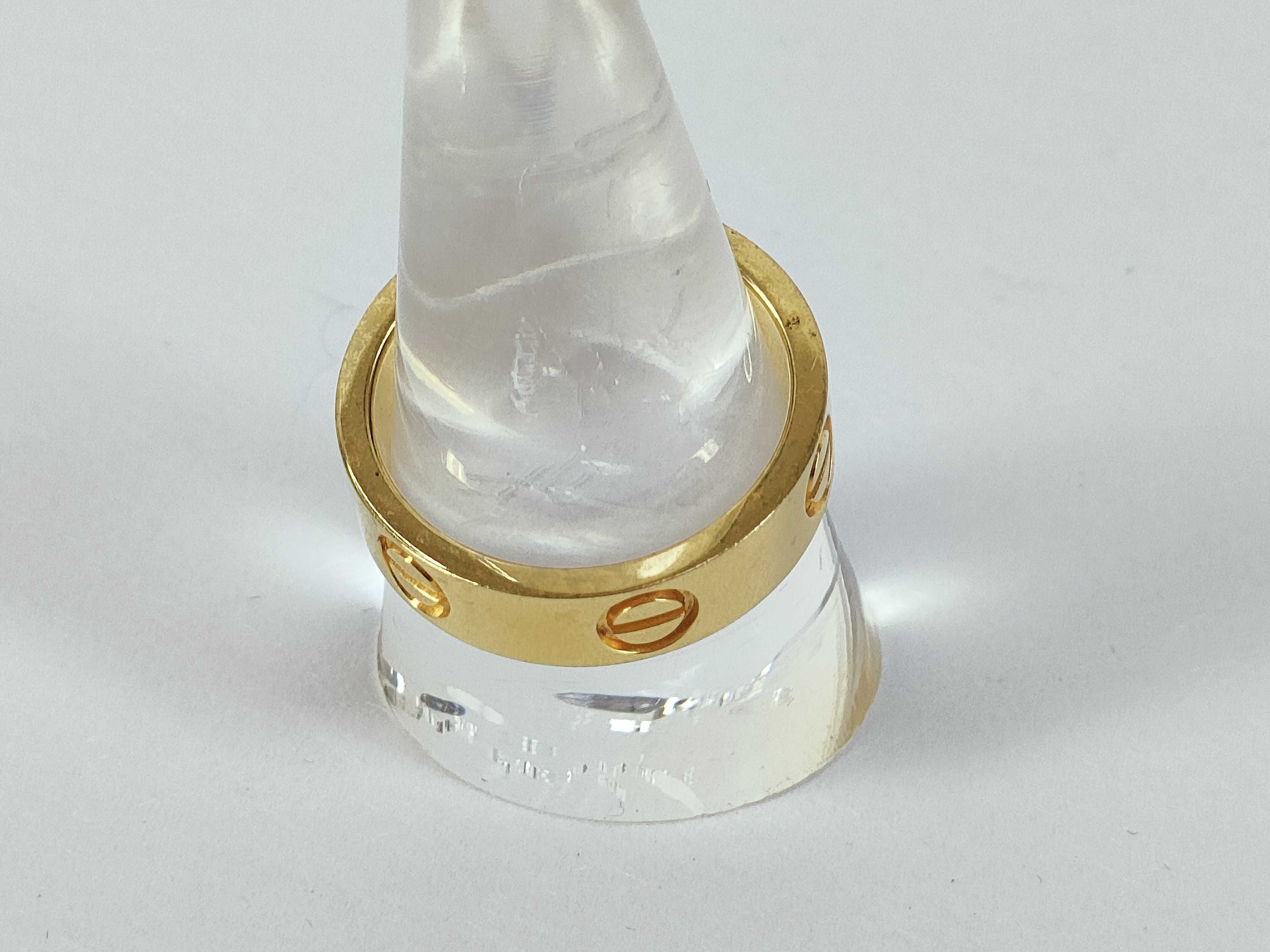 Love Ring — view 3