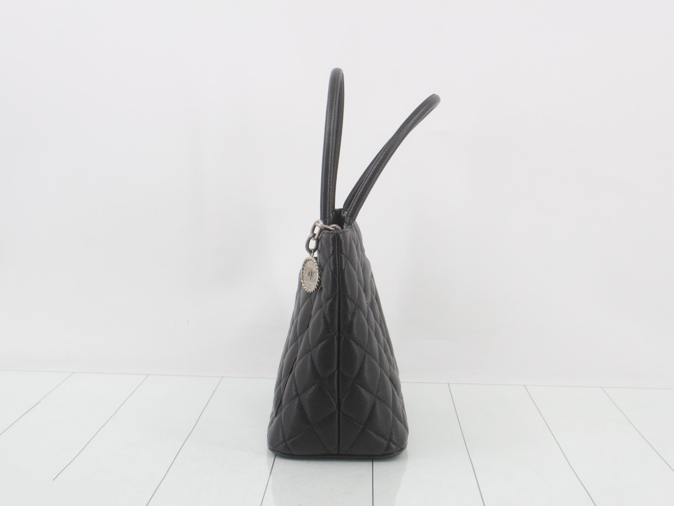 Caviar Skin Reissue Tote Bag with SV Medal — view 4