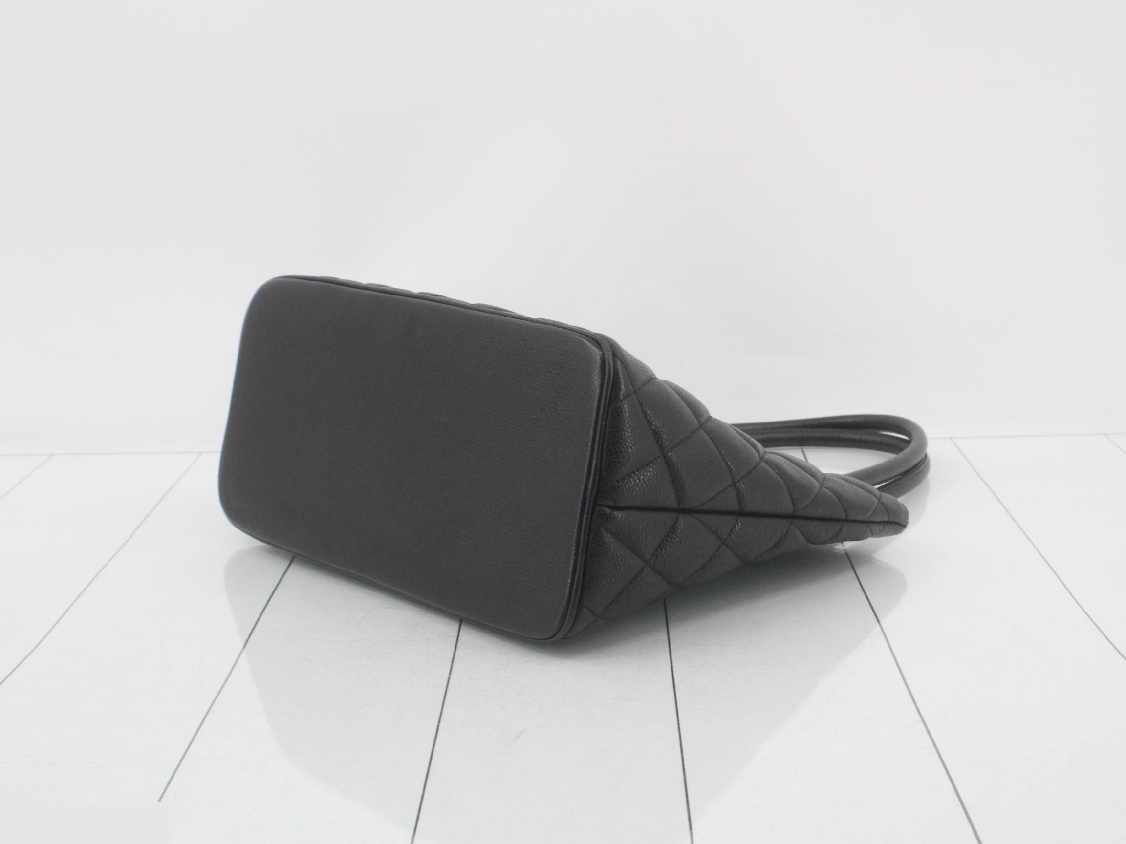 Caviar Skin Reissue Tote Bag with SV Medal — view 6