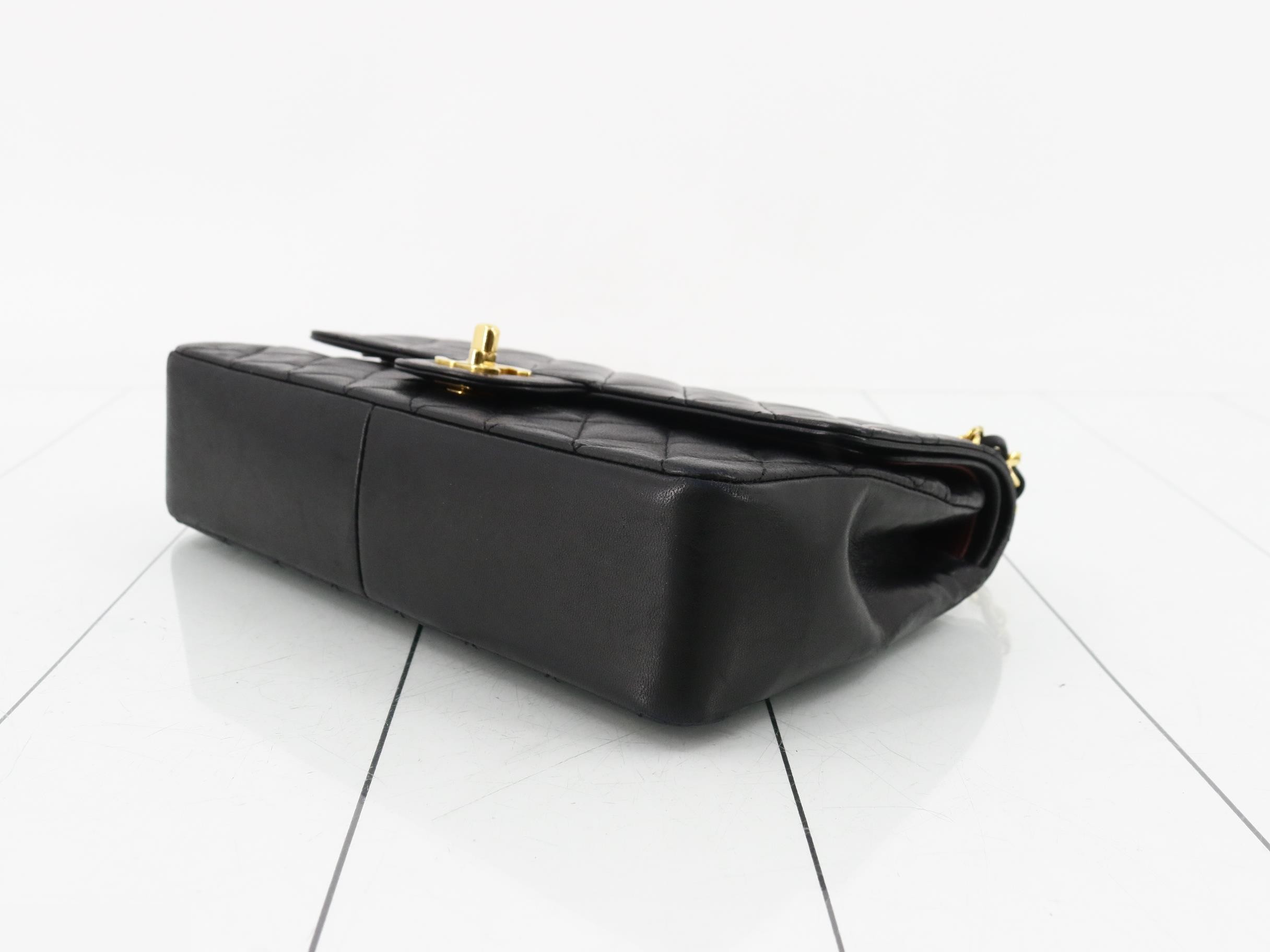 Matelassé 25 Chain Shoulder Bag, Double Flap, Lambskin — view 6