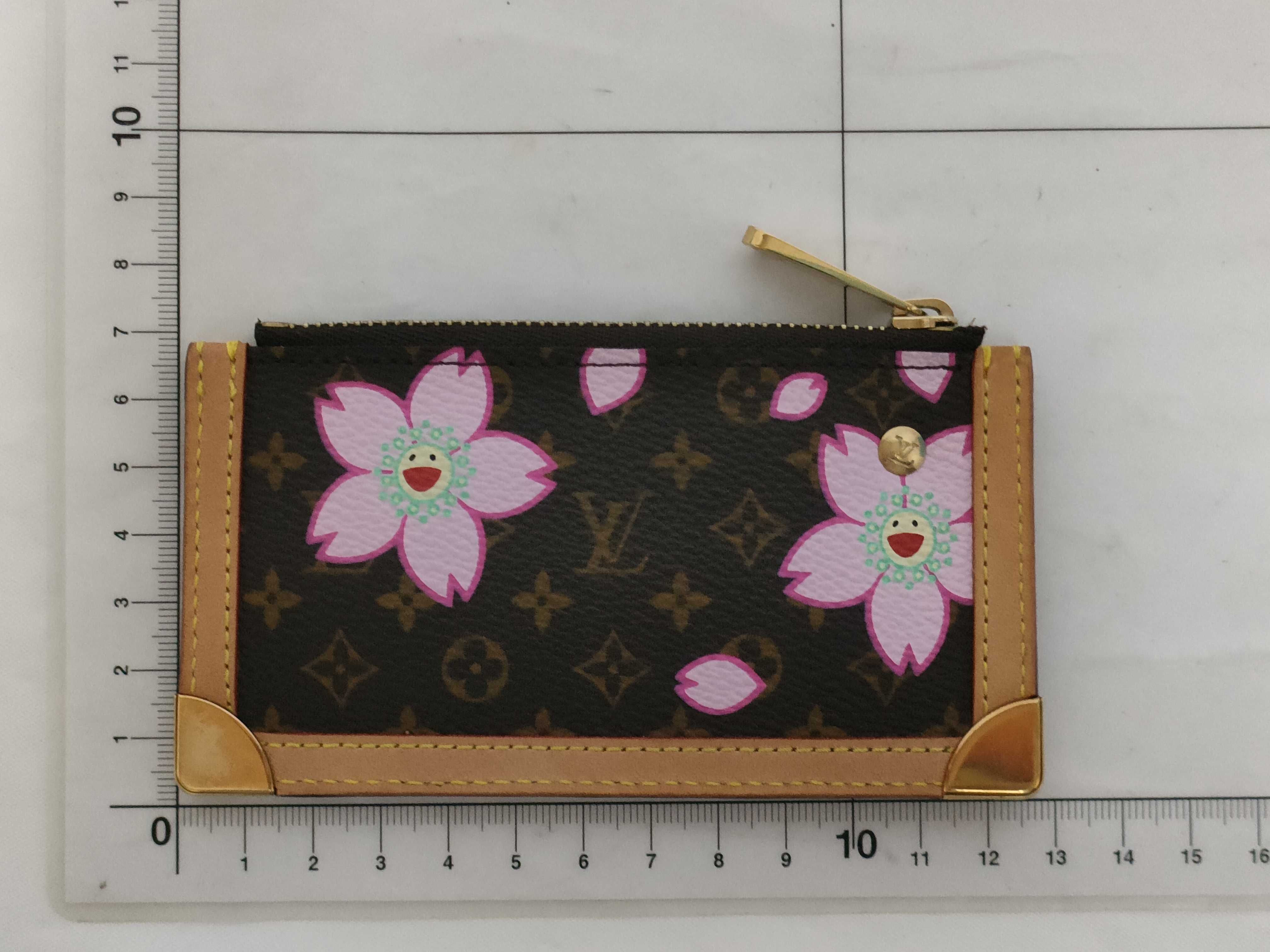 Monogram Pochette Clé Monogram Cherry Blossom M92015 Key Case — view 2