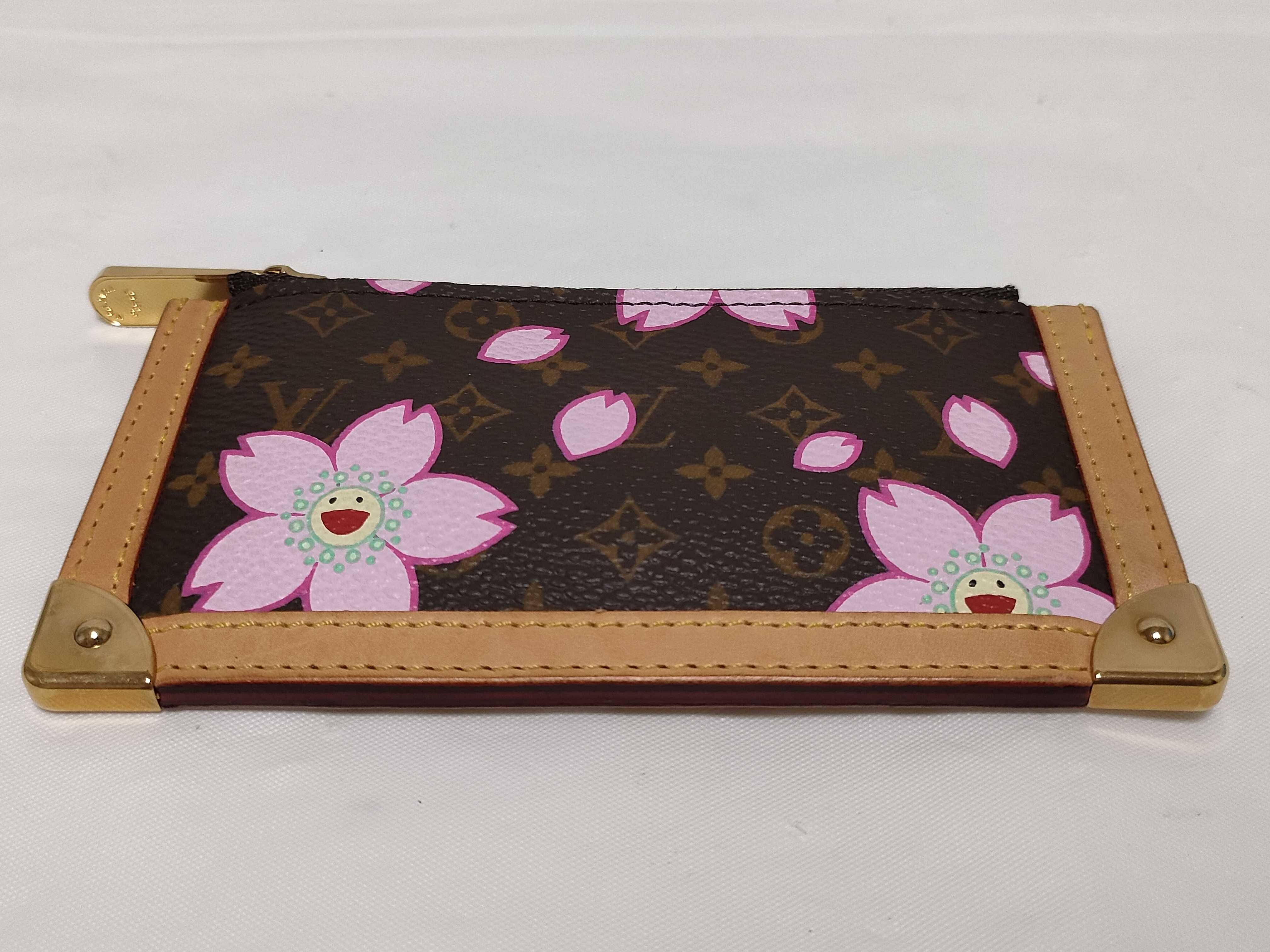 Monogram Pochette Clé Monogram Cherry Blossom M92015 Key Case — view 4