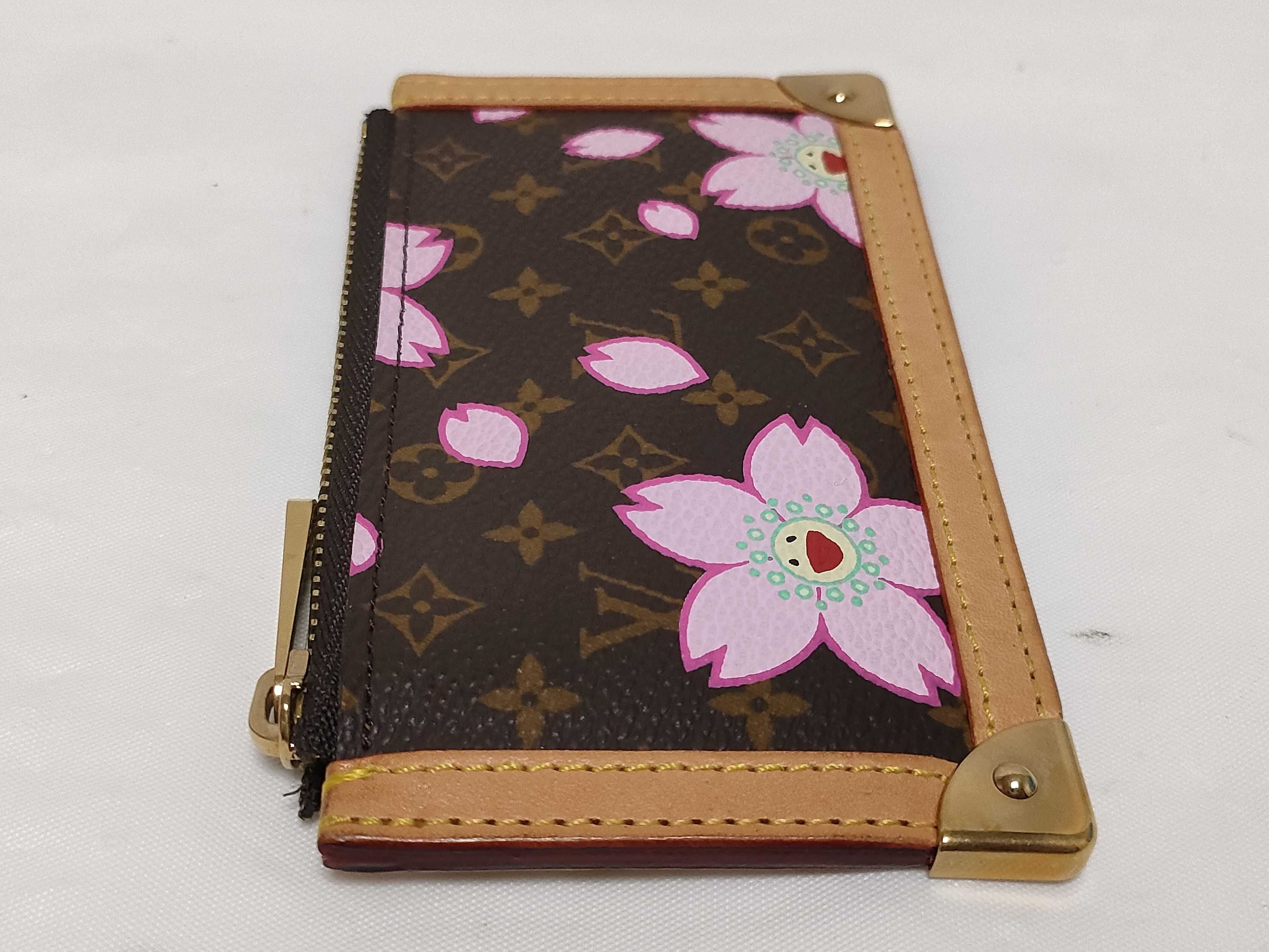 Monogram Pochette Clé Monogram Cherry Blossom M92015 Key Case — view 7