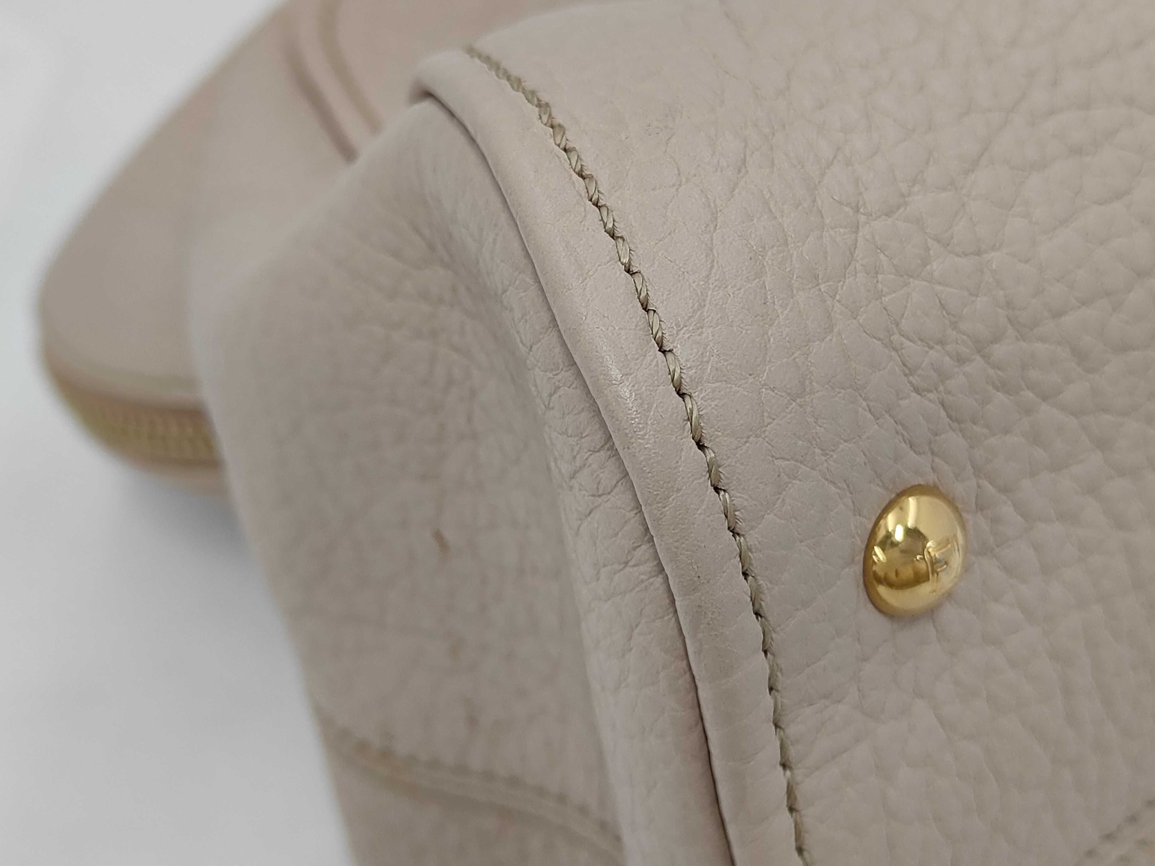 Chameleon Bag Handbag — view 3