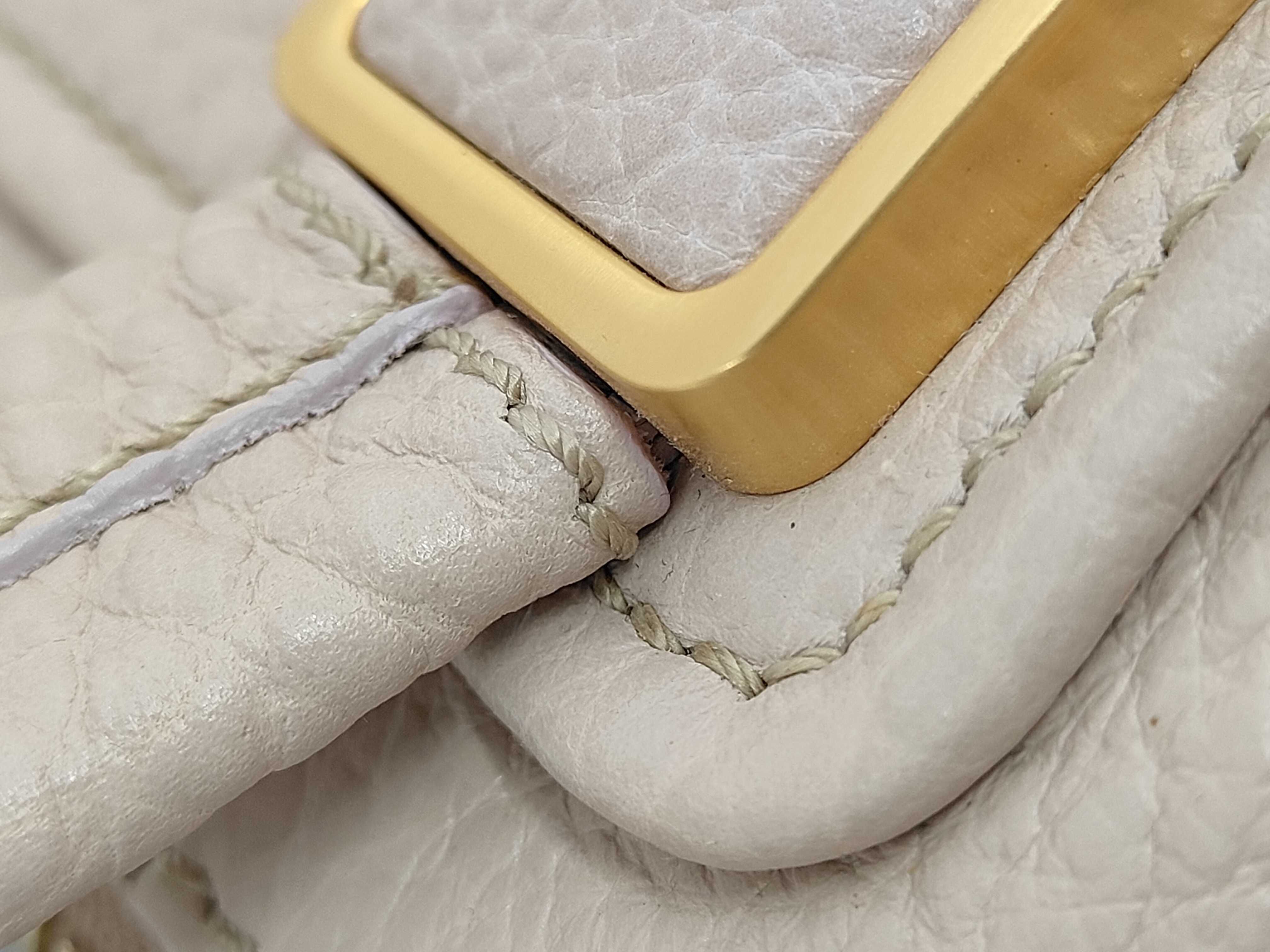 Chameleon Bag Handbag — view 7