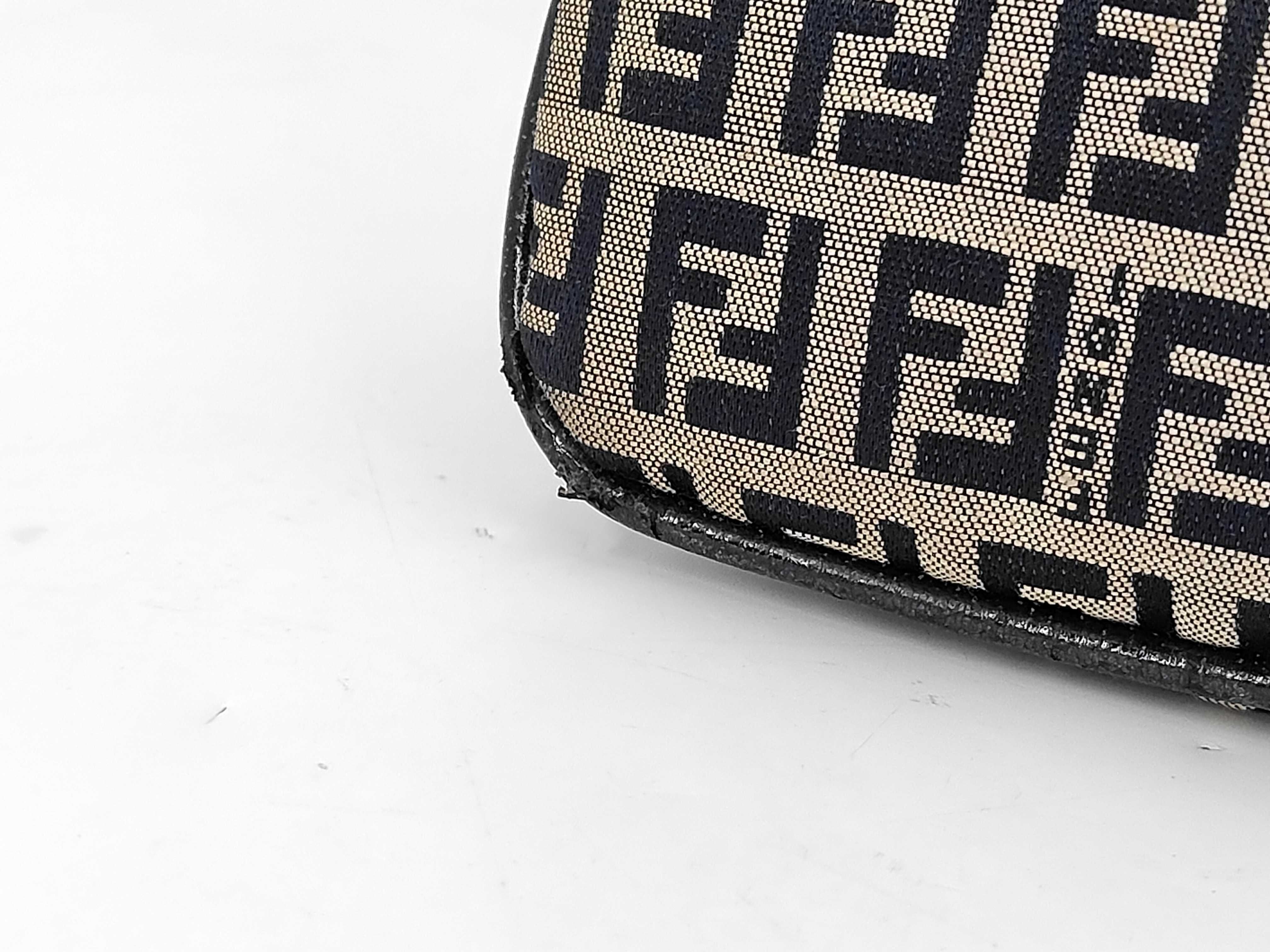 Zucchino Shoulder Bag Handbag — view 4
