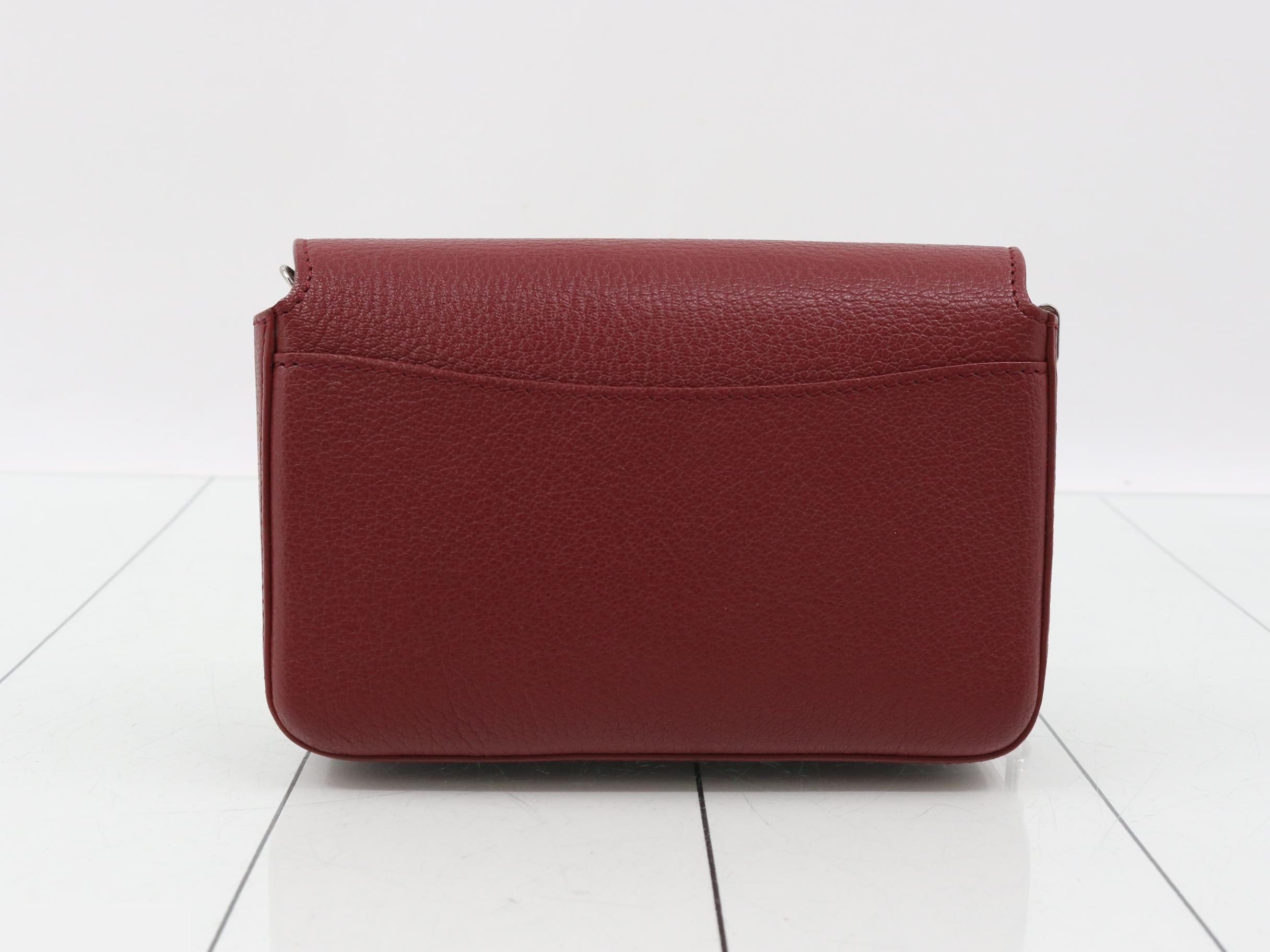 Chain shoulder bag, embossed leather, red — view 2