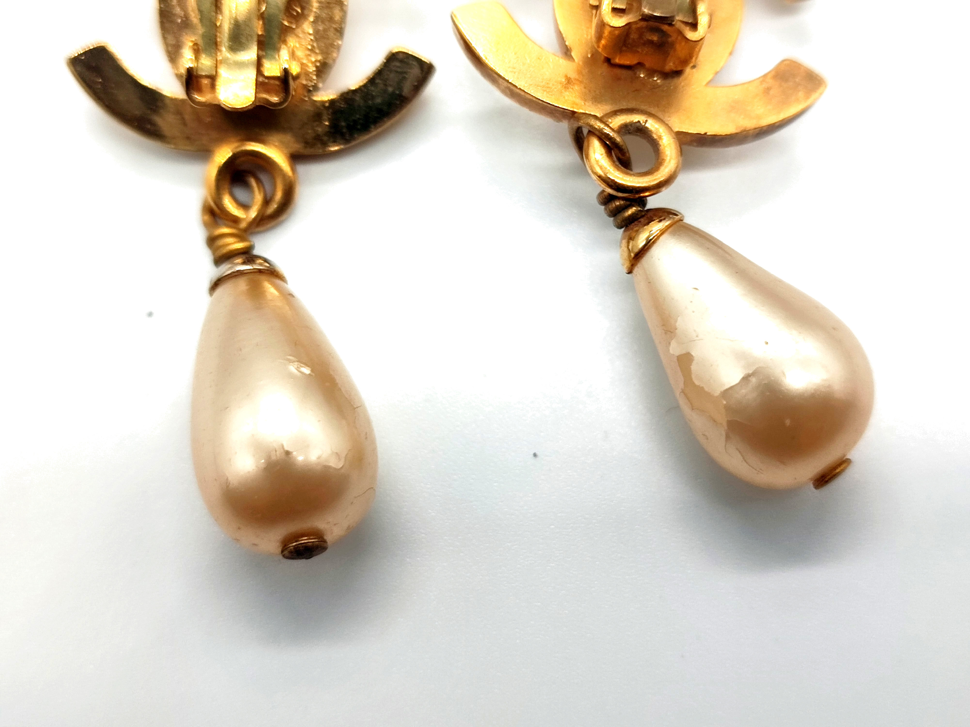 Coco Mark Turnlock Swing Earrings 96P Earrings — view 7