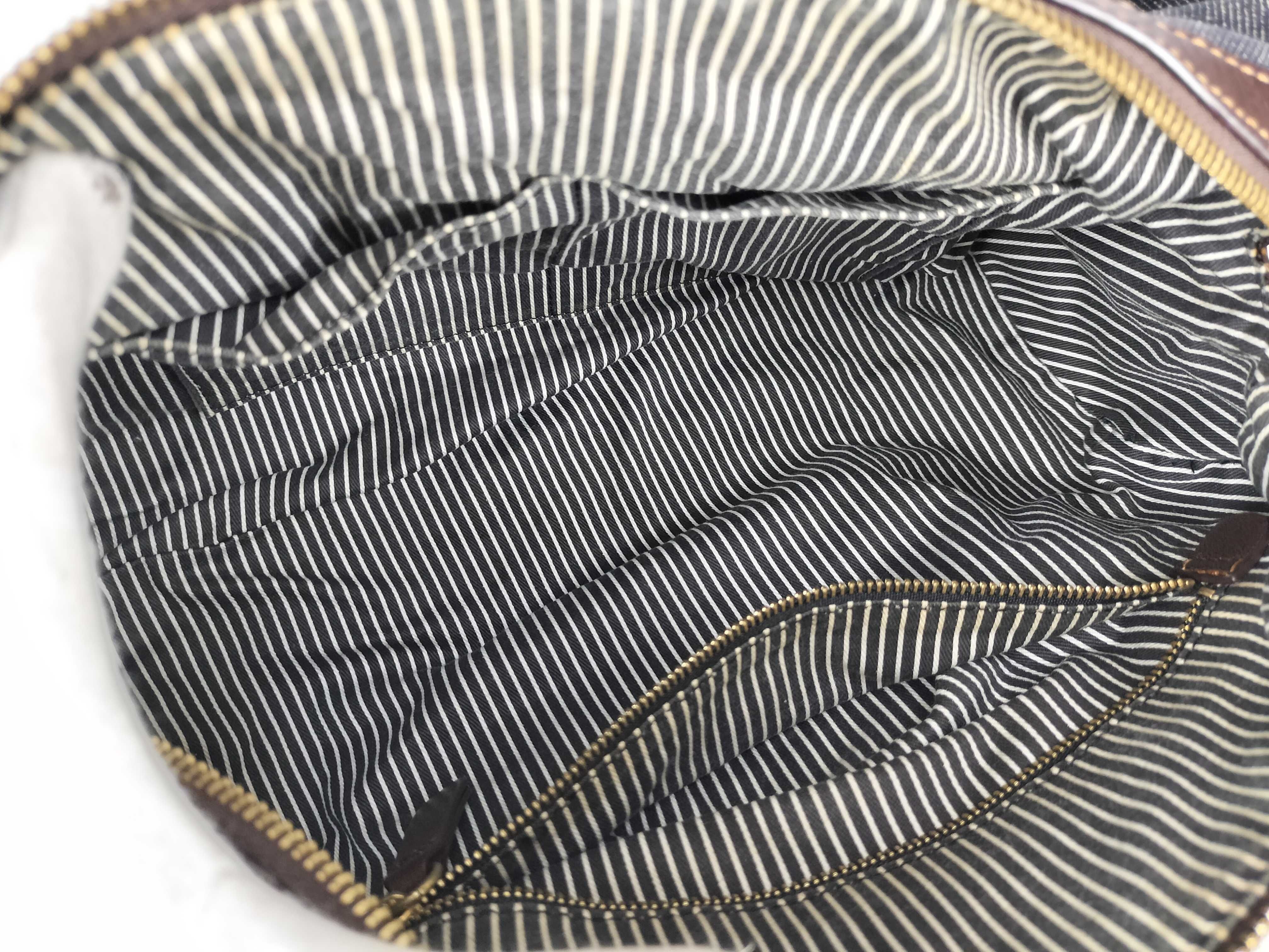 Blue Label Burberry Handbag — view 10