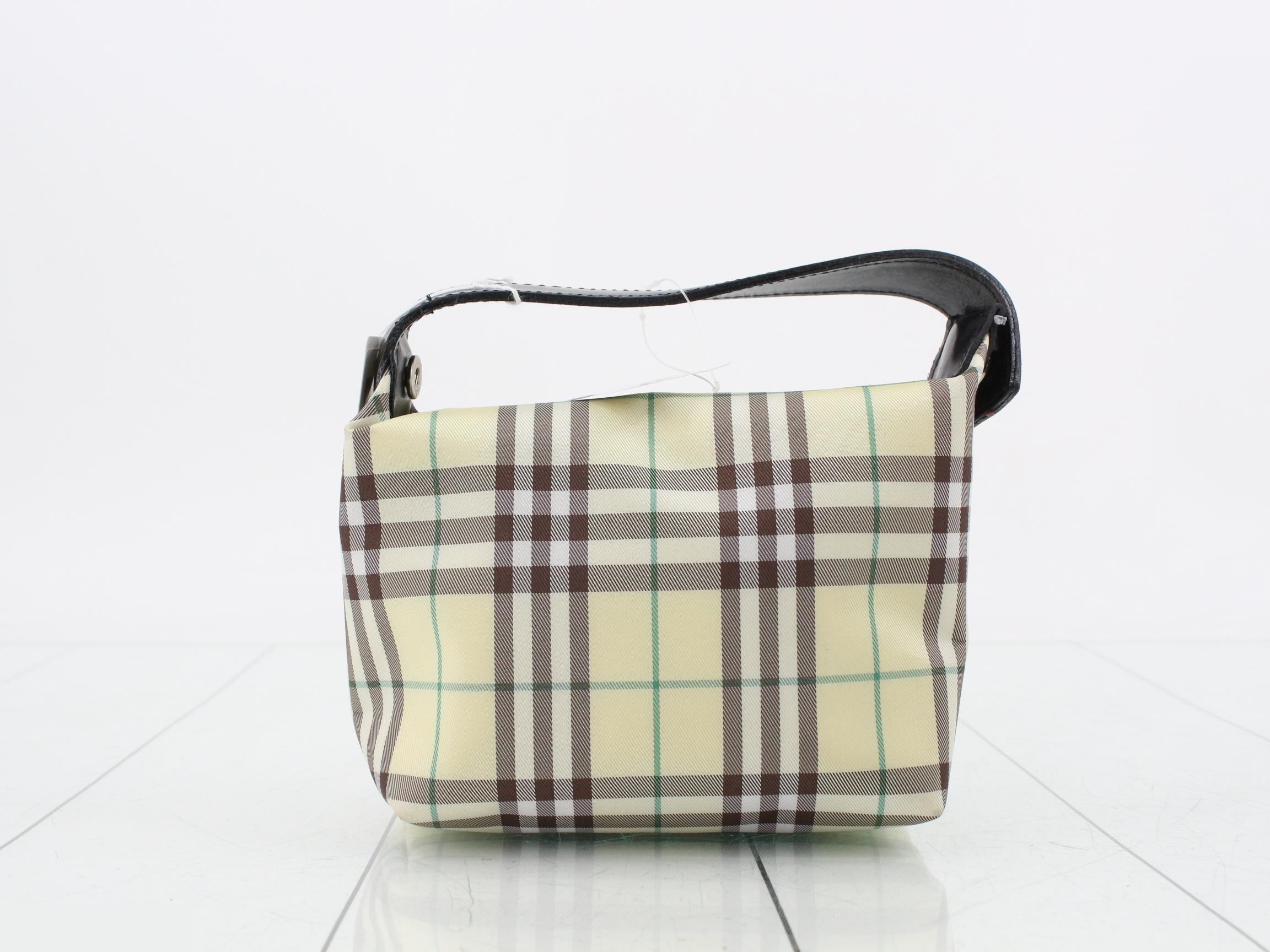 Nova Check Pouch — view 2